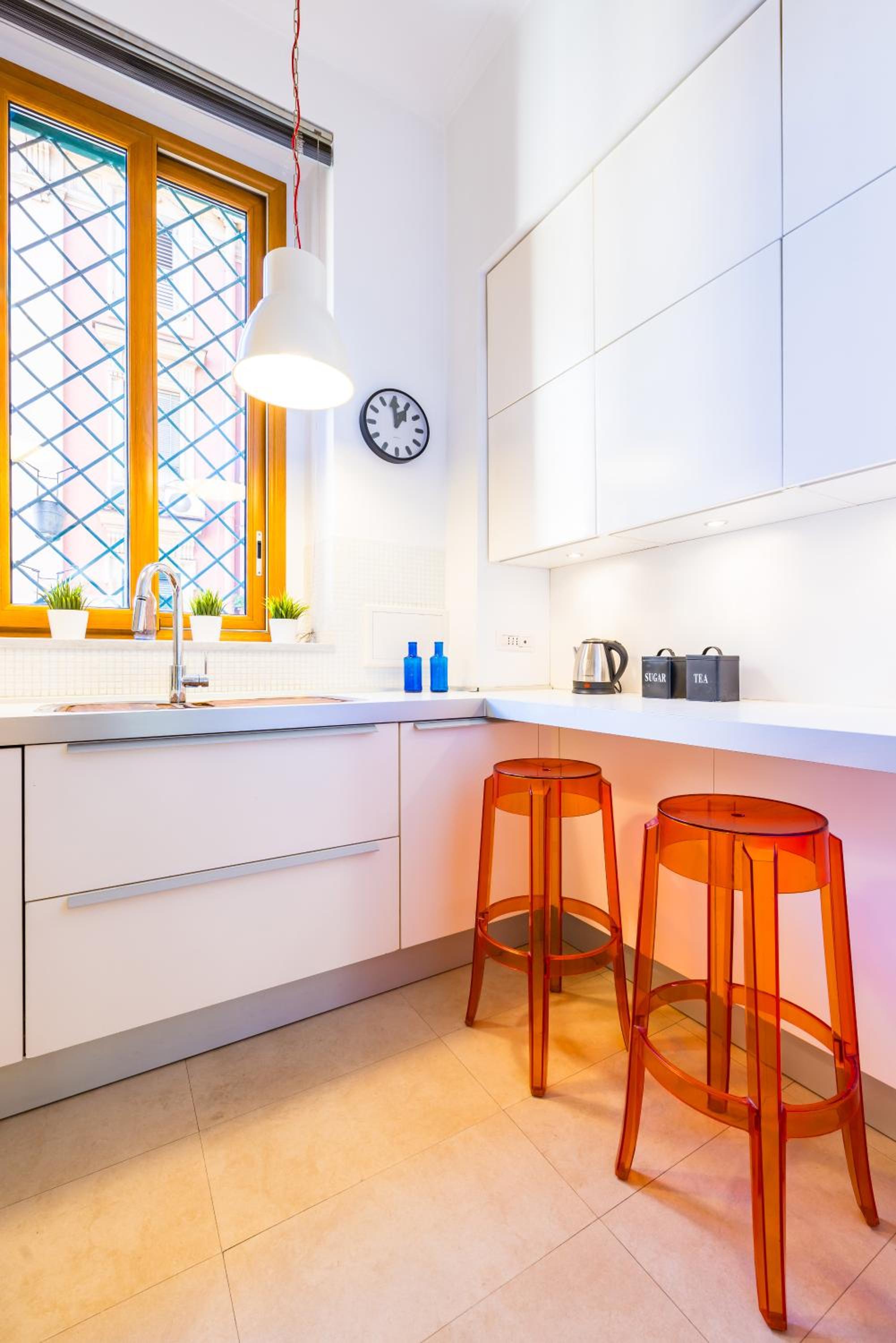 Harmony Elegant Apartment with Parking
