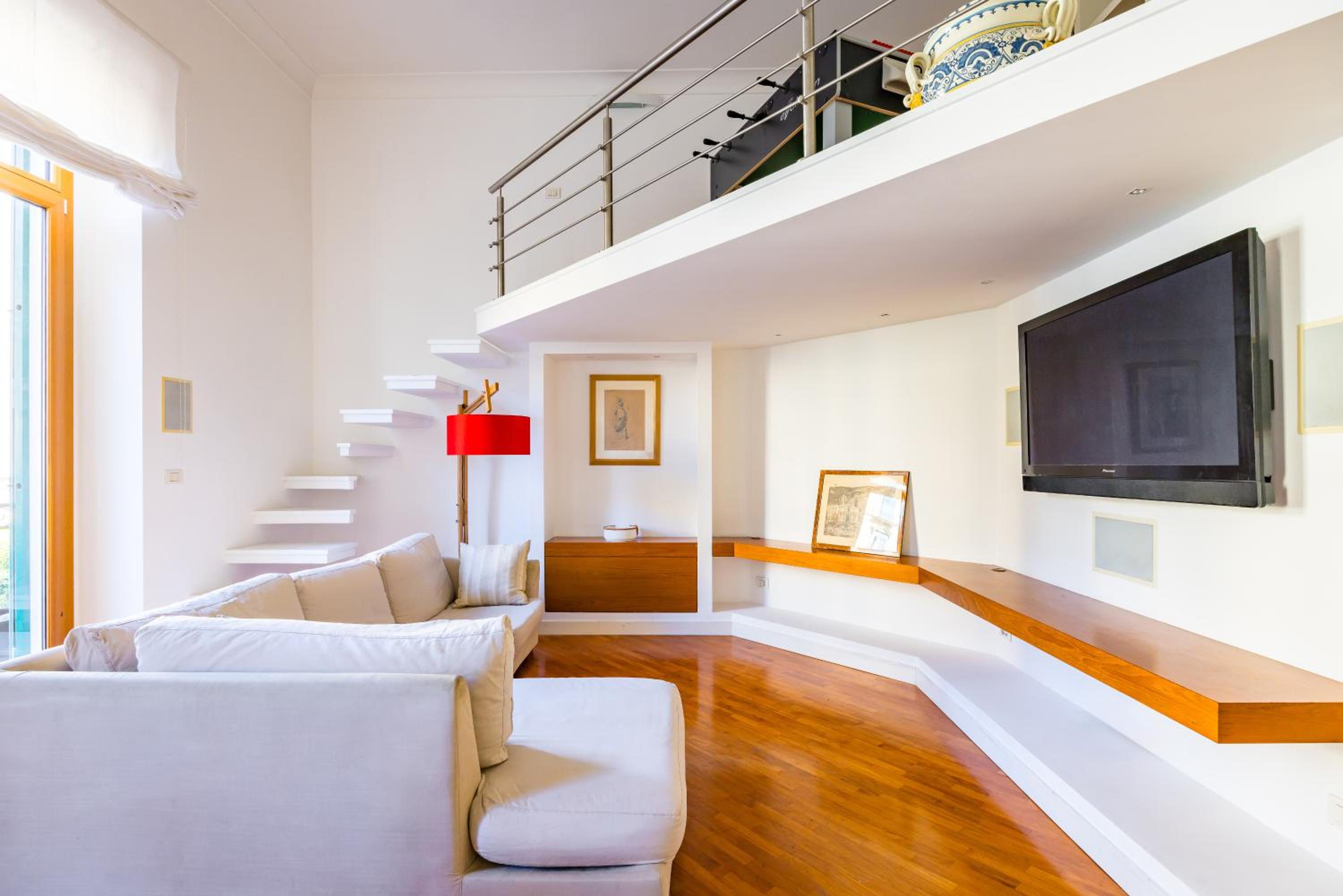 Harmony Elegant Apartment with Parking