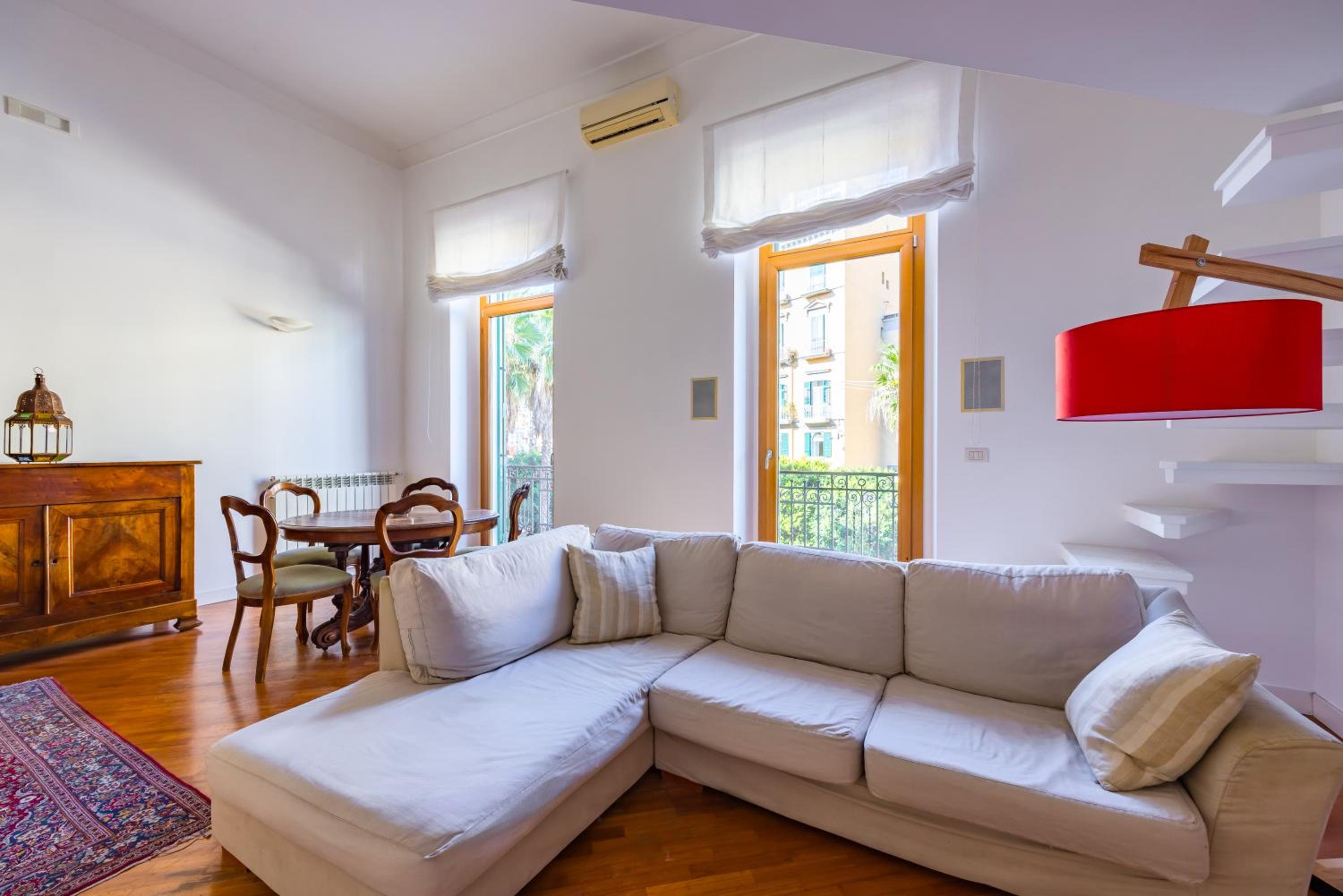 Harmony Elegant Apartment with Parking