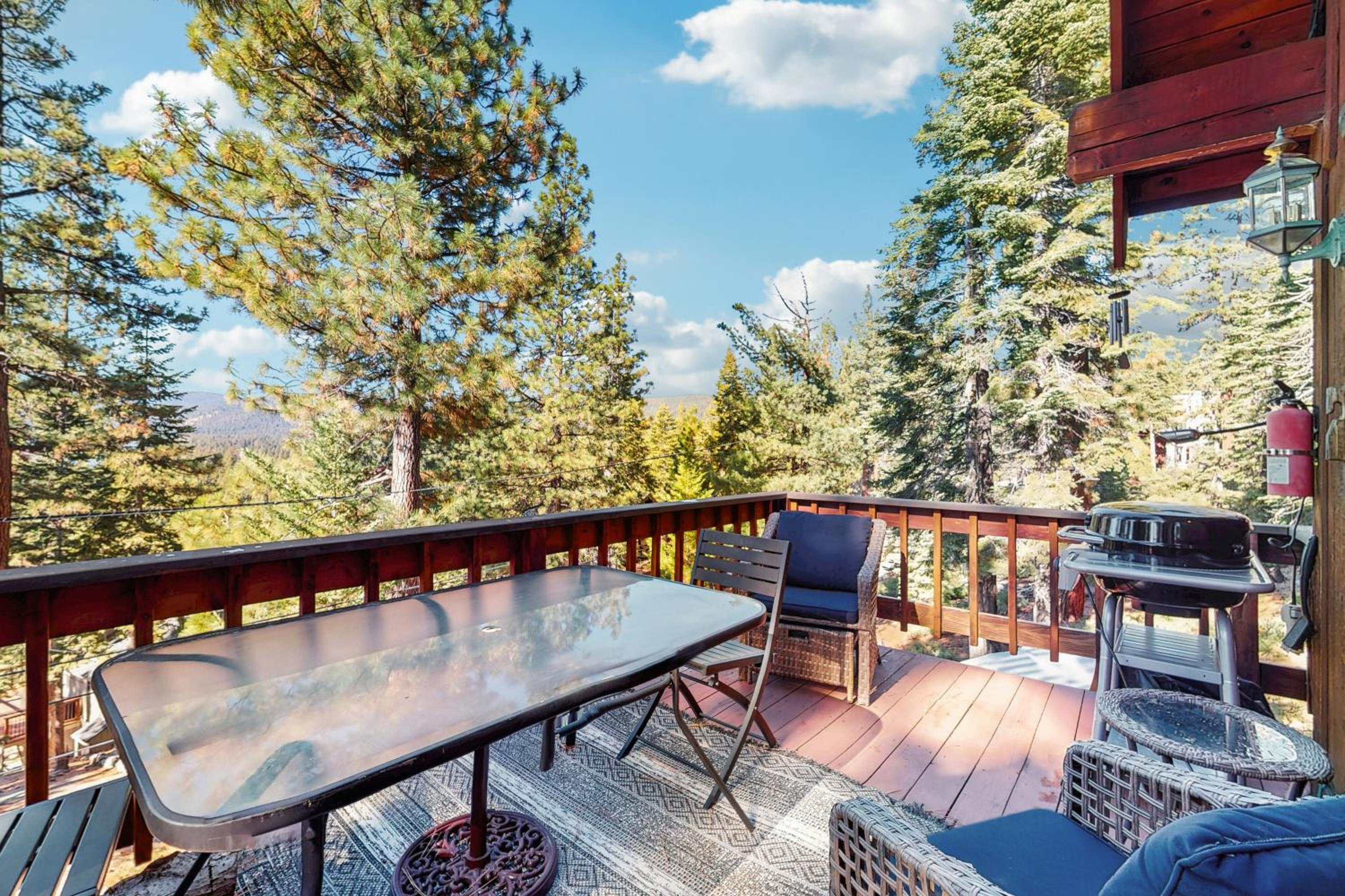 Dog-Friendly Retreat with Lake Views in Kings Beach
