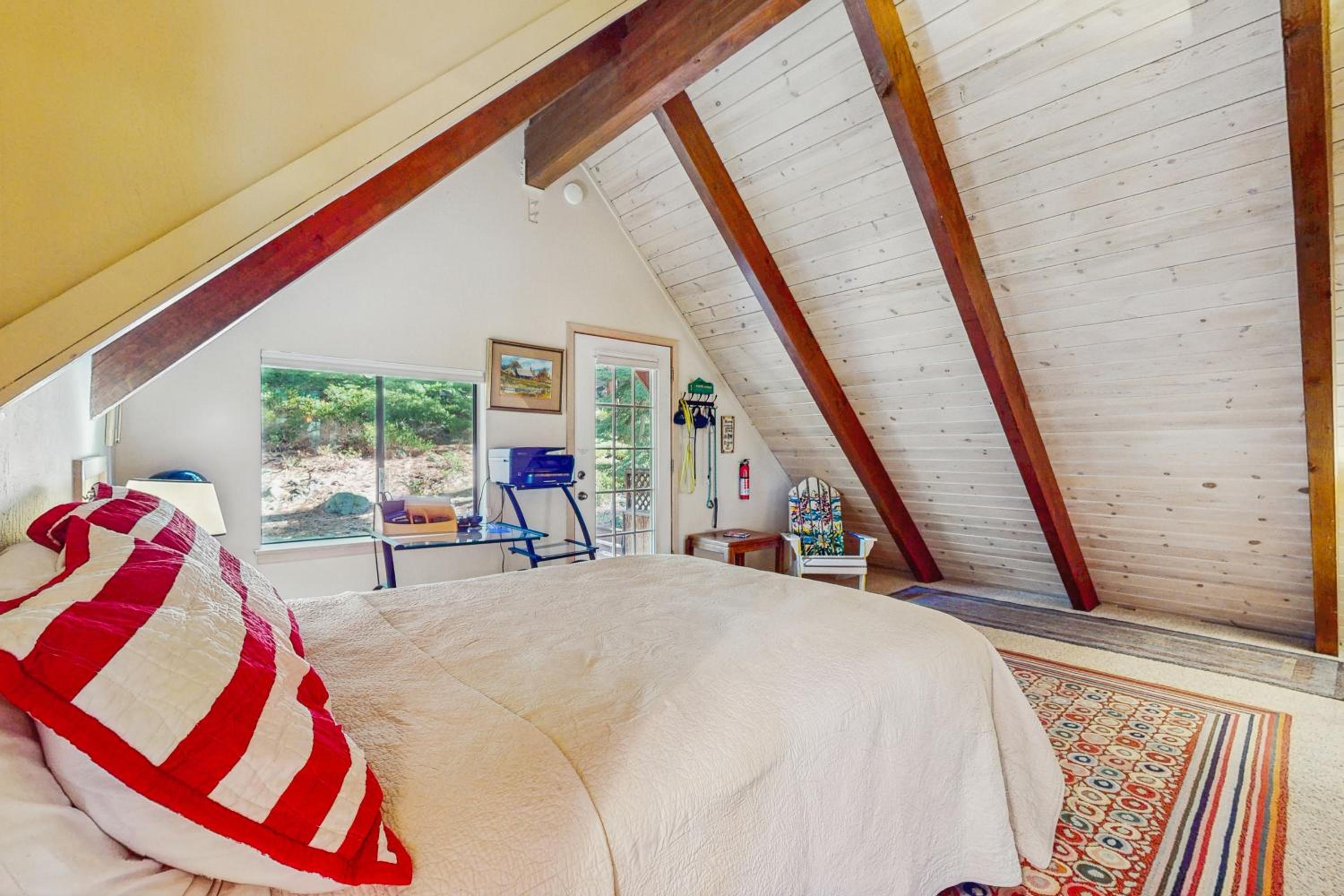 Dog-Friendly Retreat with Lake Views in Kings Beach