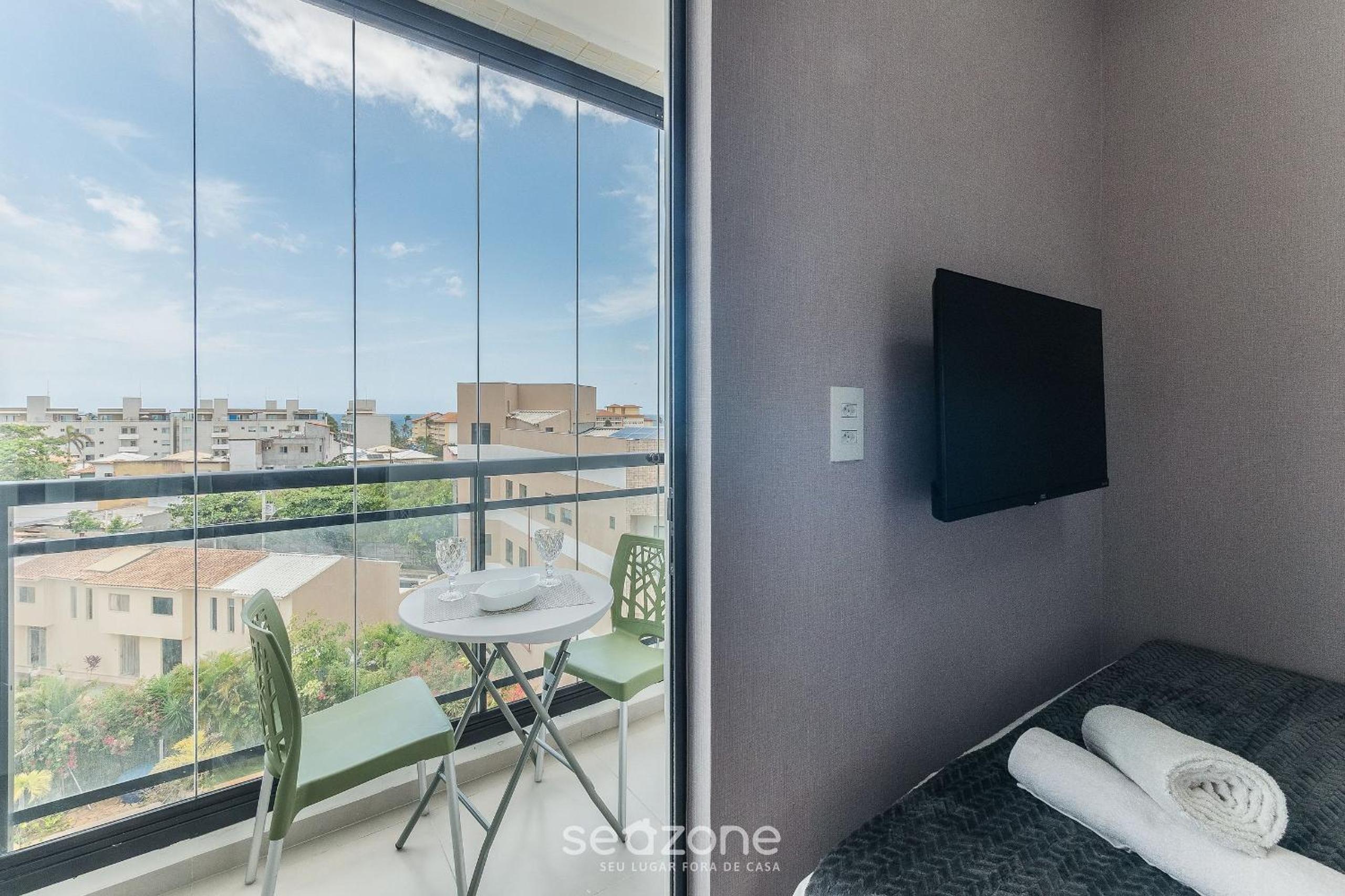 Fully equipped apartments in a building with a pool and gym, 280m from the beach - CLFs