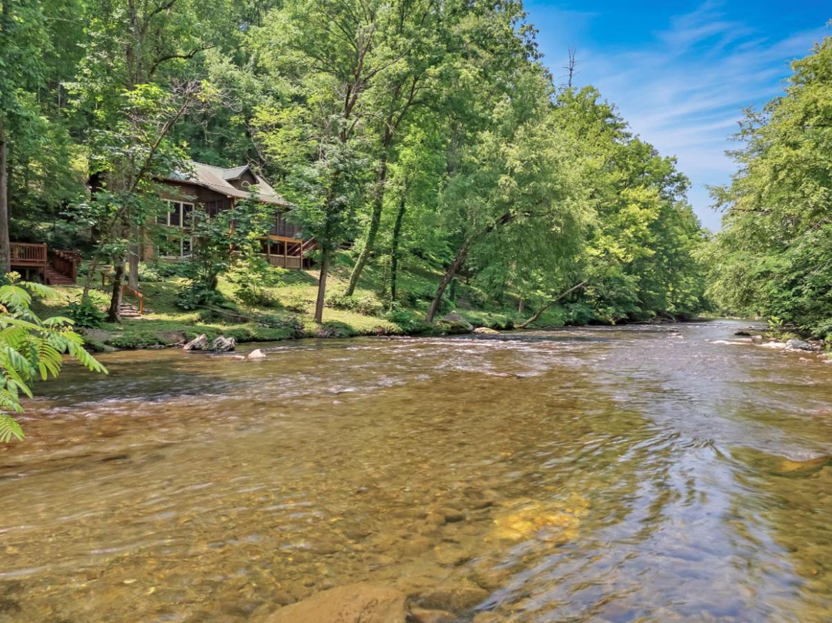 Rivers Edge Retreat
