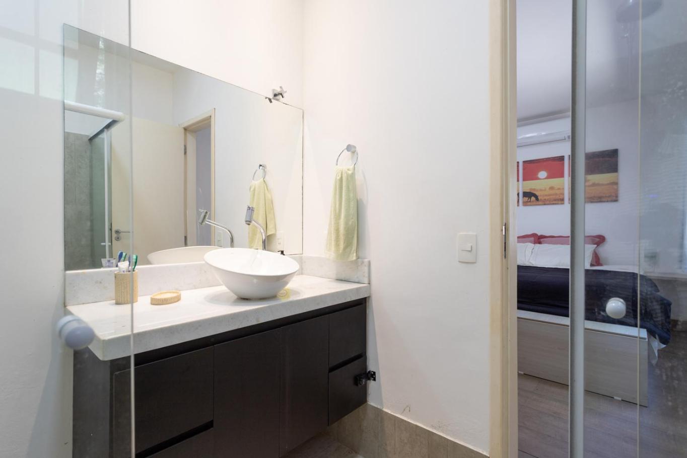 Sitio com Piscina, Jogos e Espaco Home Office