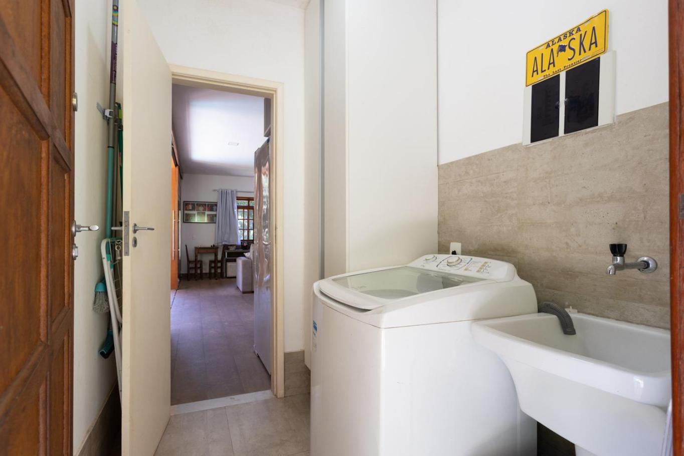 Sitio com Piscina, Jogos e Espaco Home Office