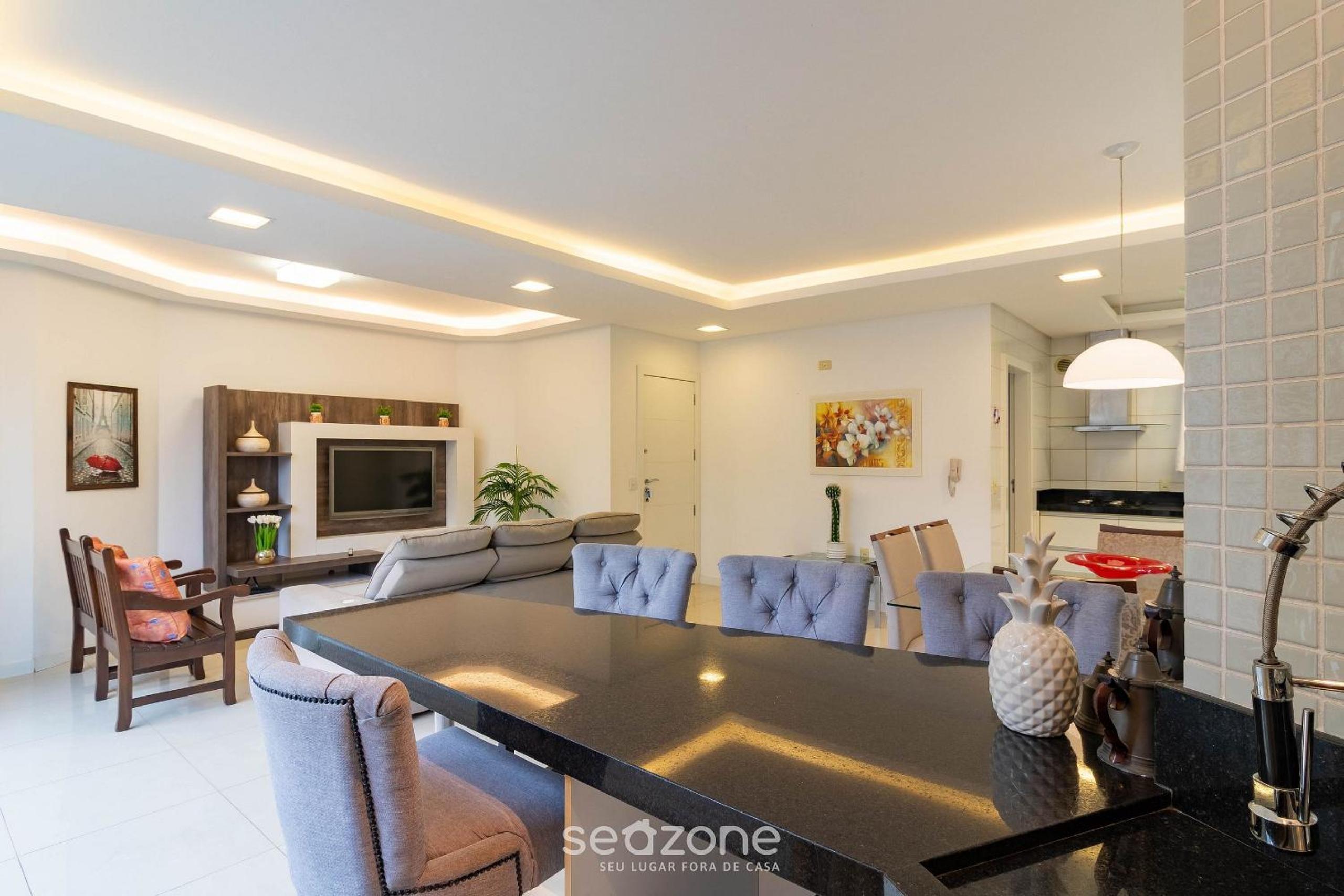 Apt w/ 3BR & BBQ 350m from the beach LAM0601