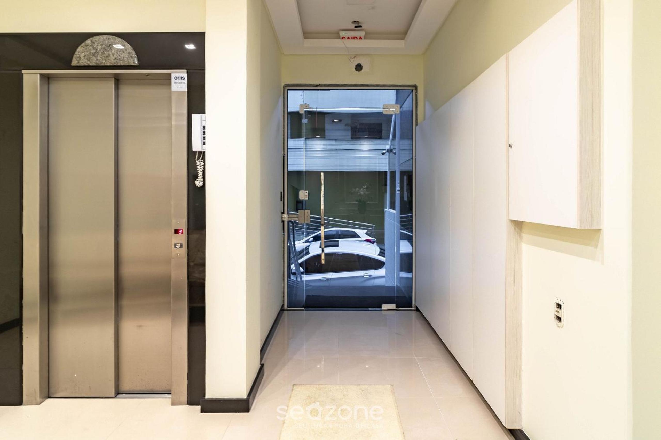 Apt w/ 3BR & BBQ 350m from the beach LAM0601
