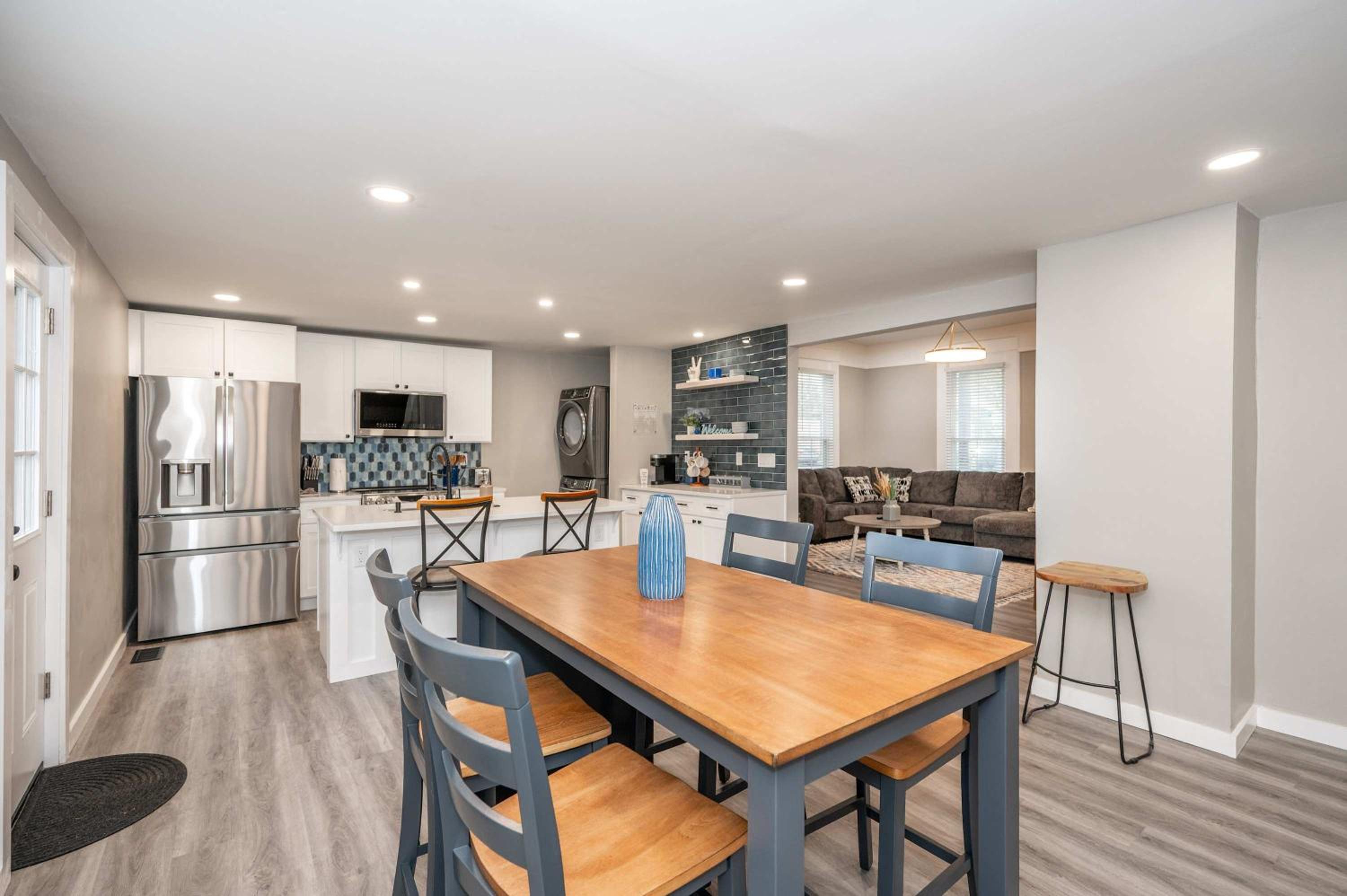 The Gathering House - Home for 6
