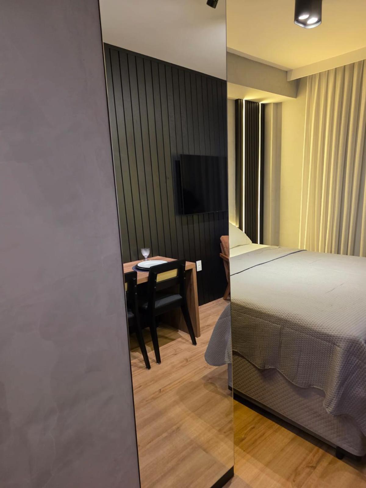 Studio Luxuoso ao lado da USP e Metrô Butantã