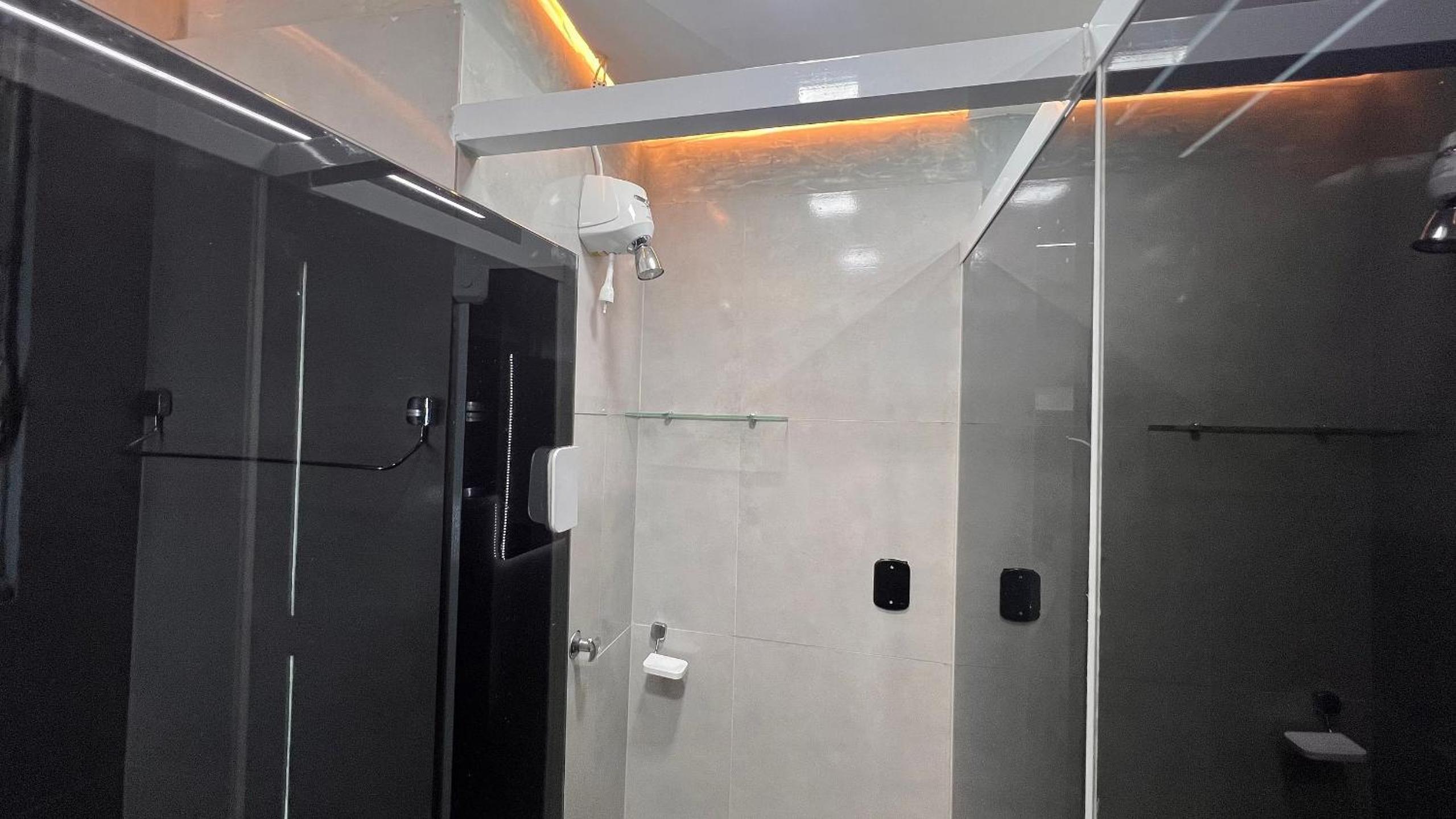 Apartamentos modernos, Equipados e confortáveis