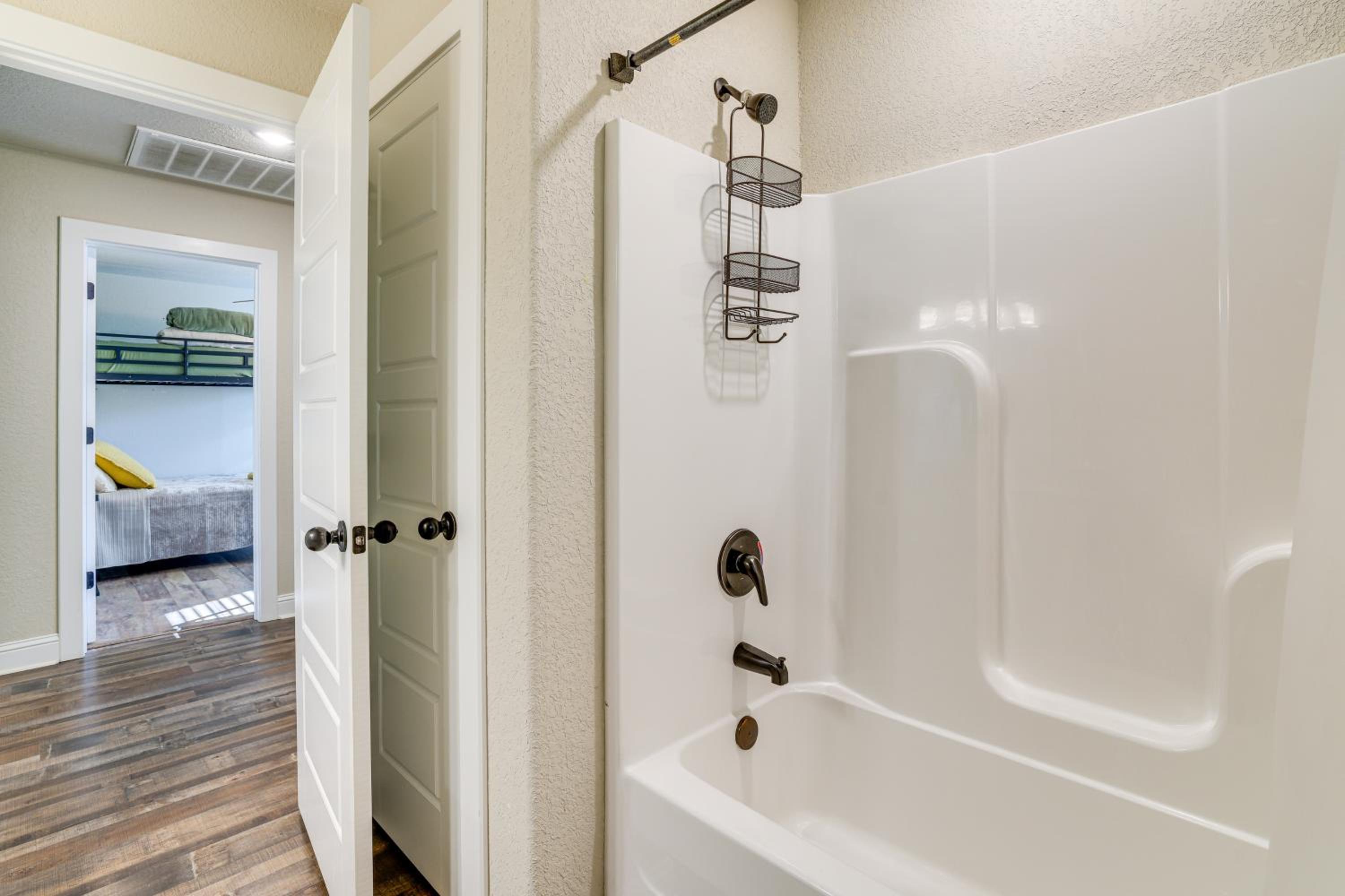 Riders Retreat! Modern Home By Bella Vista Trails