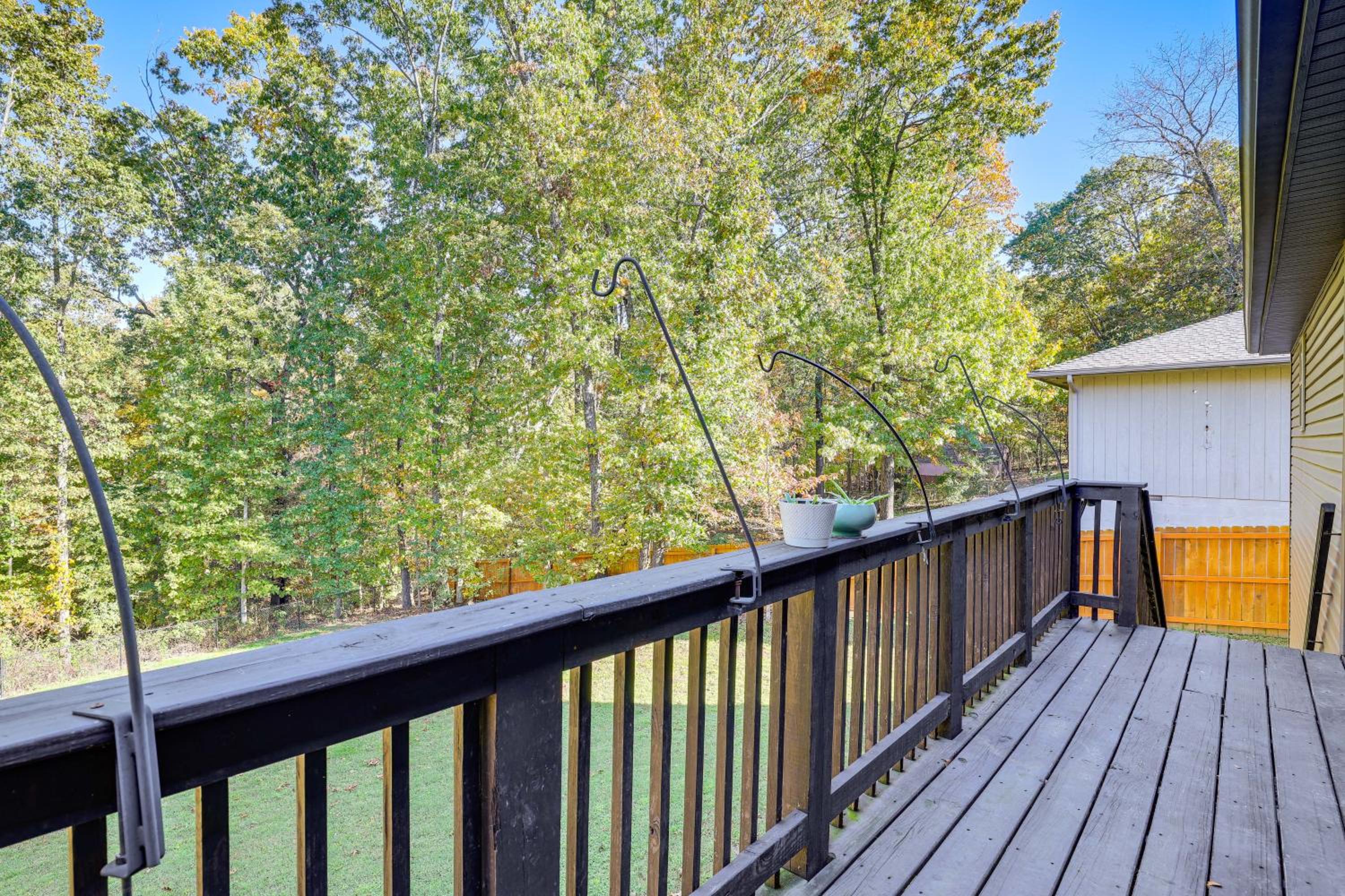 Riders Retreat! Modern Home By Bella Vista Trails