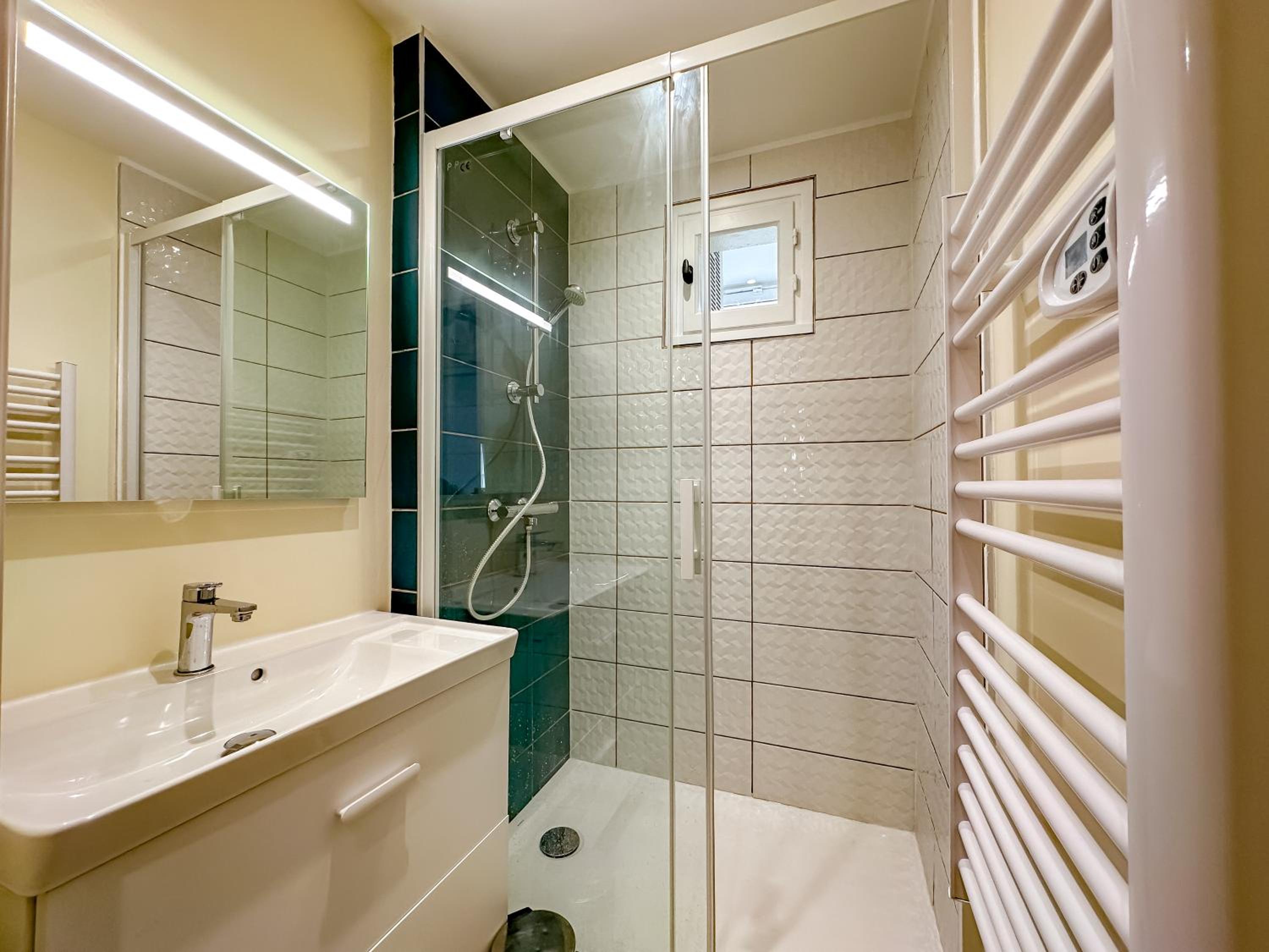 L'aube Climatisation Parking 2 chambres