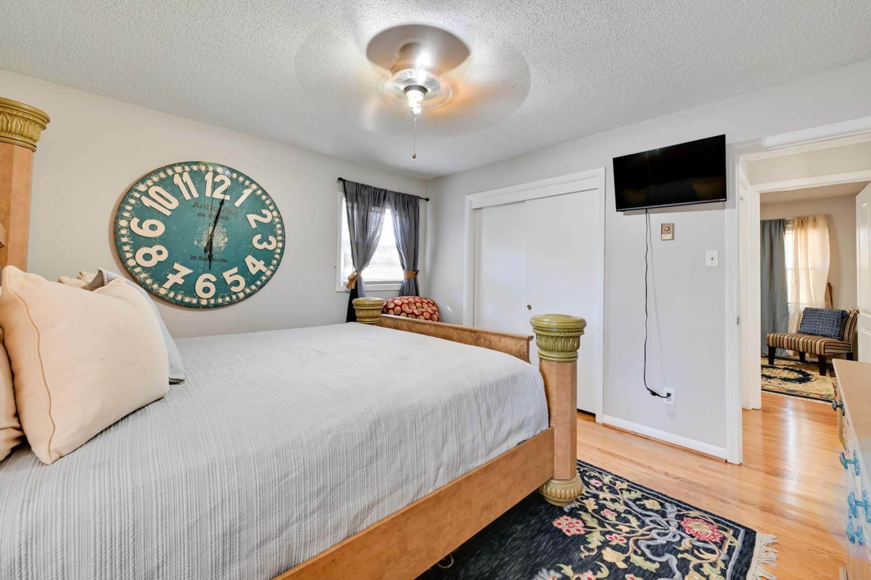 Panther-Ready Home 3 Mi to HPU Pet Friendly!