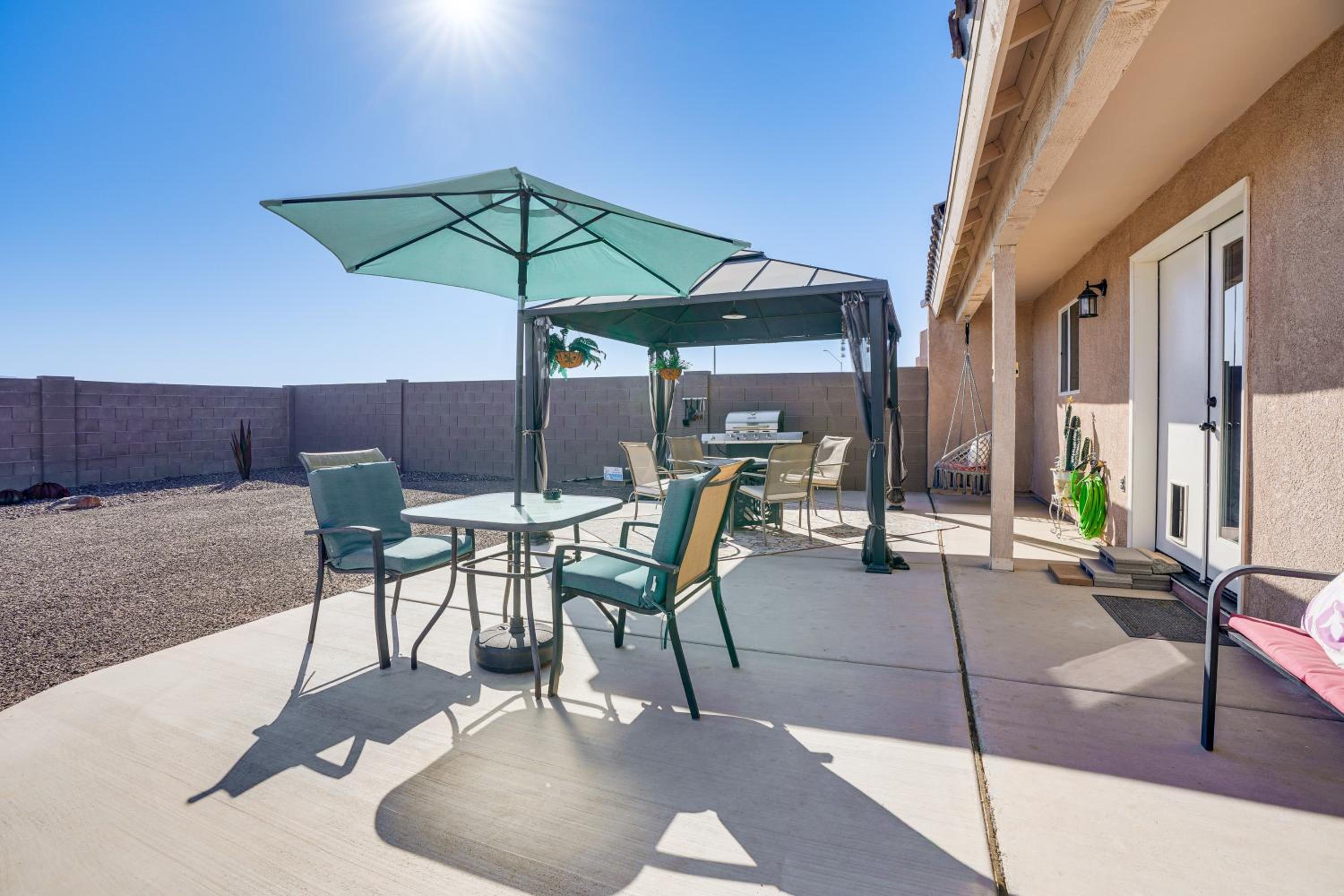 Hike, Golf and Explore Yuma Home with Private Patio