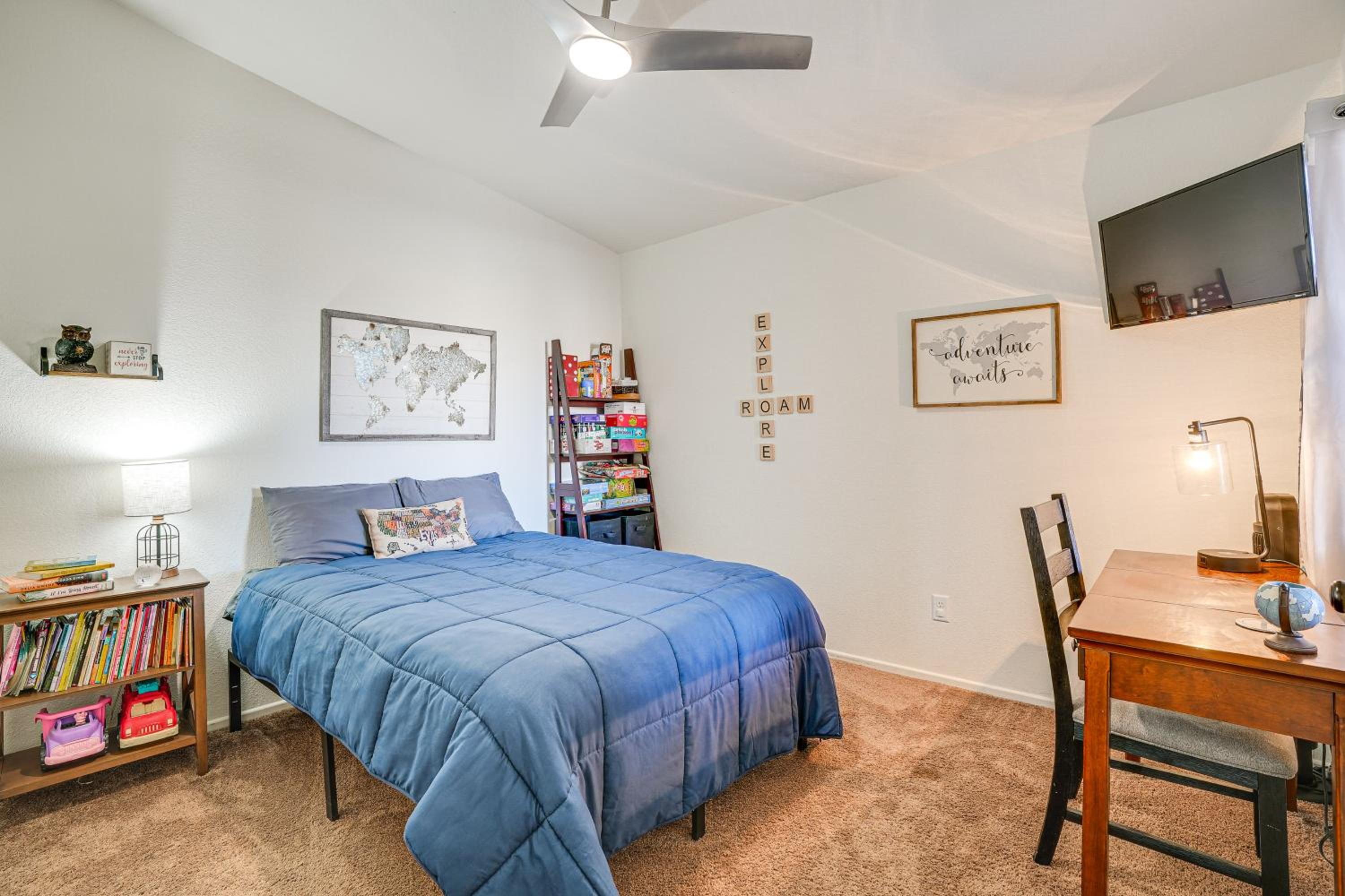 Hike, Golf and Explore Yuma Home with Private Patio