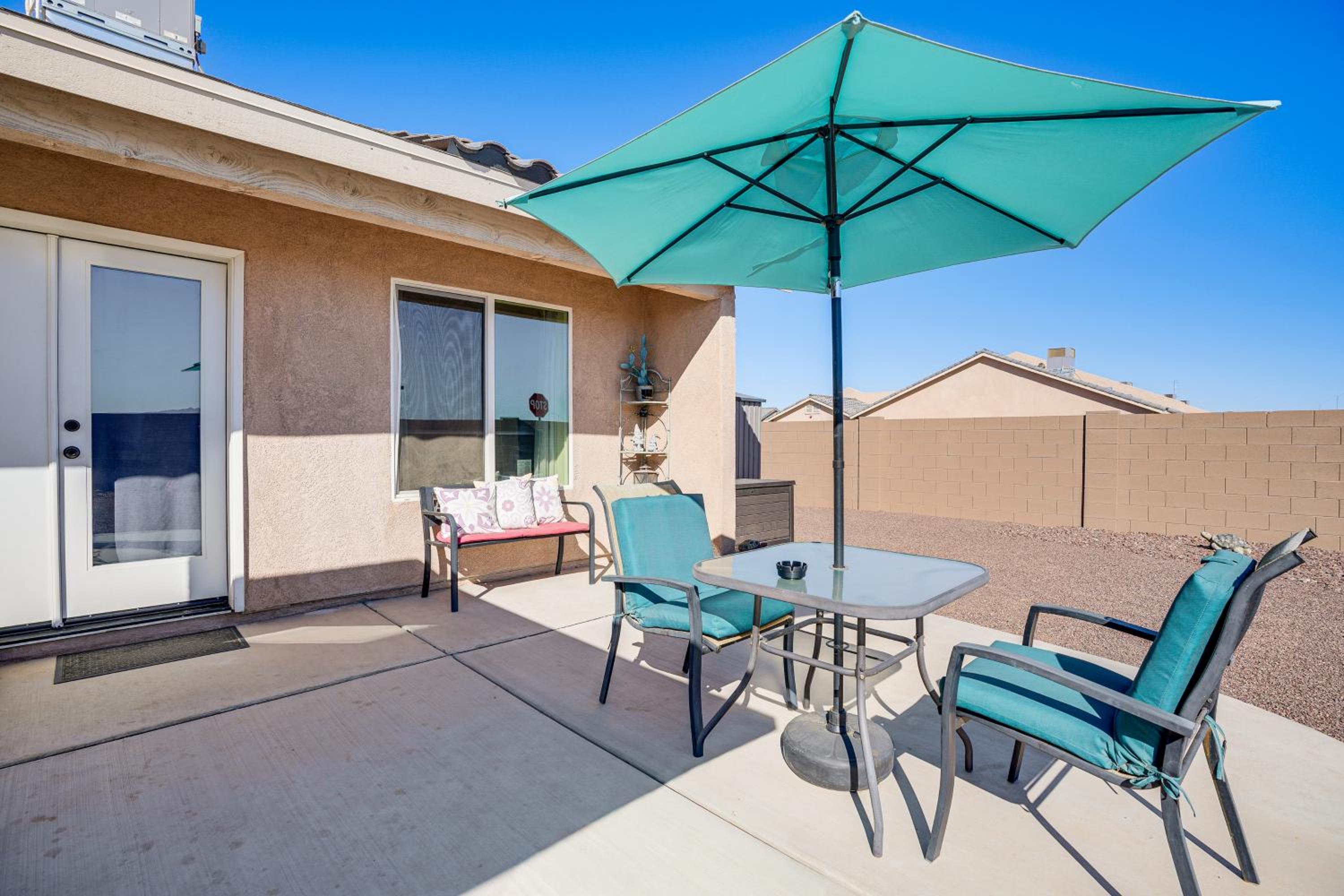 Hike, Golf and Explore Yuma Home with Private Patio