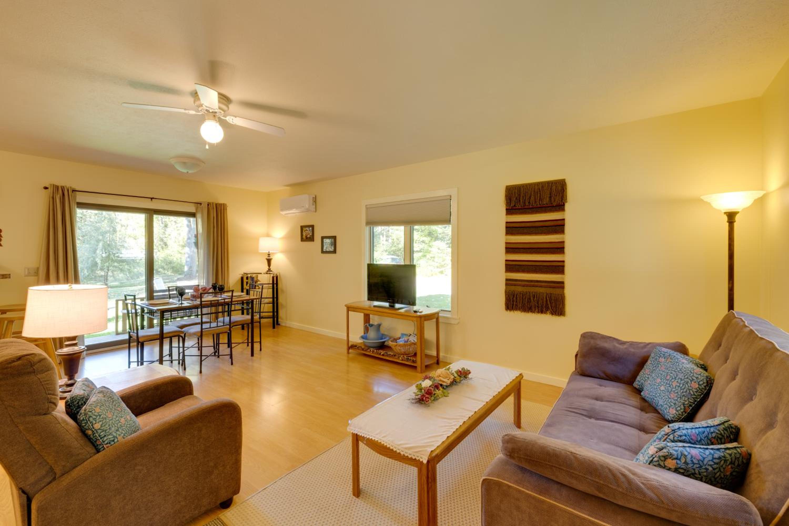 Riverside Serenity - Rivershire Retreat Guesthouse