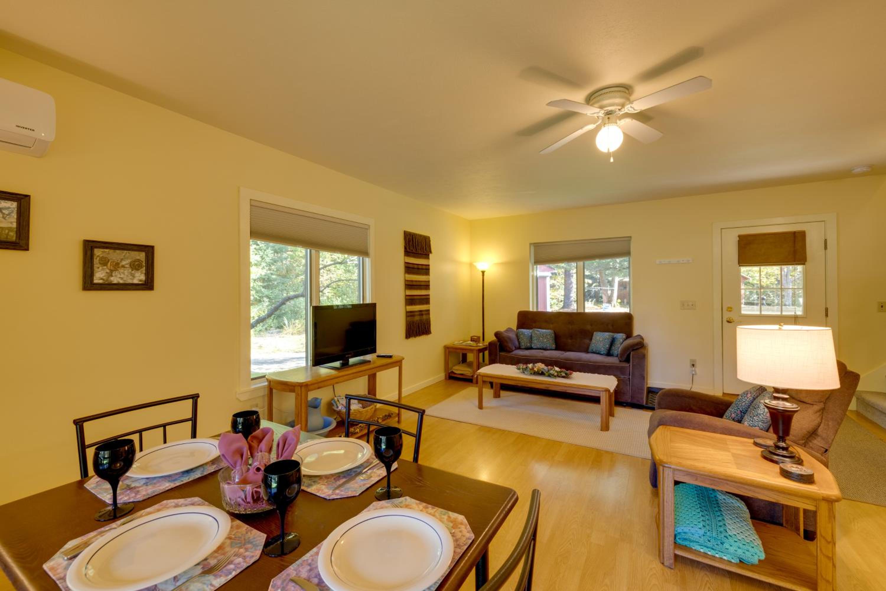 Riverside Serenity - Rivershire Retreat Guesthouse