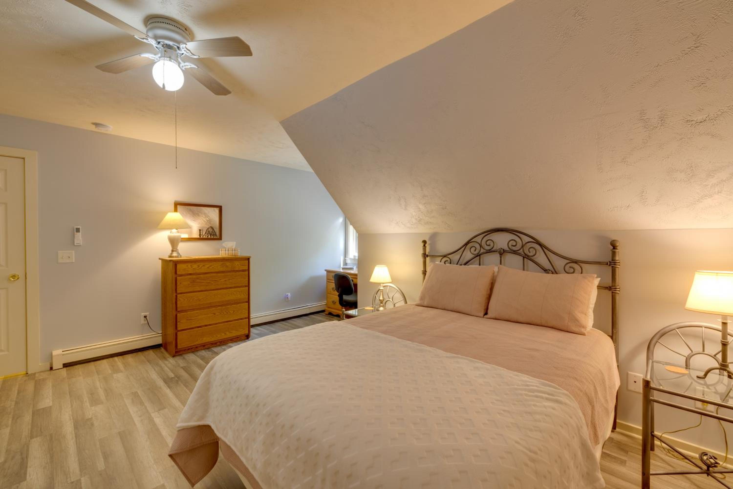Riverside Serenity - Rivershire Retreat Guesthouse