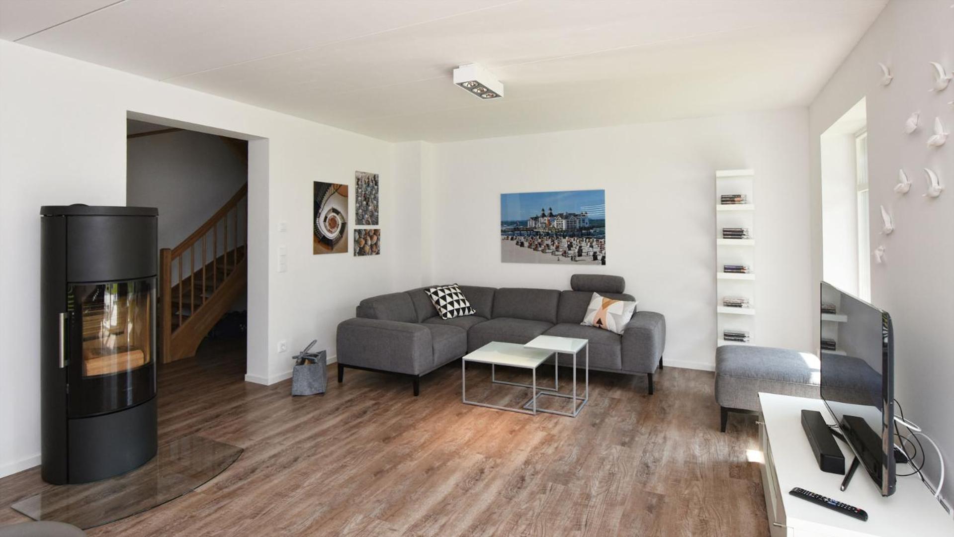 Exklusive Reetdach-Villa Ostseefrische