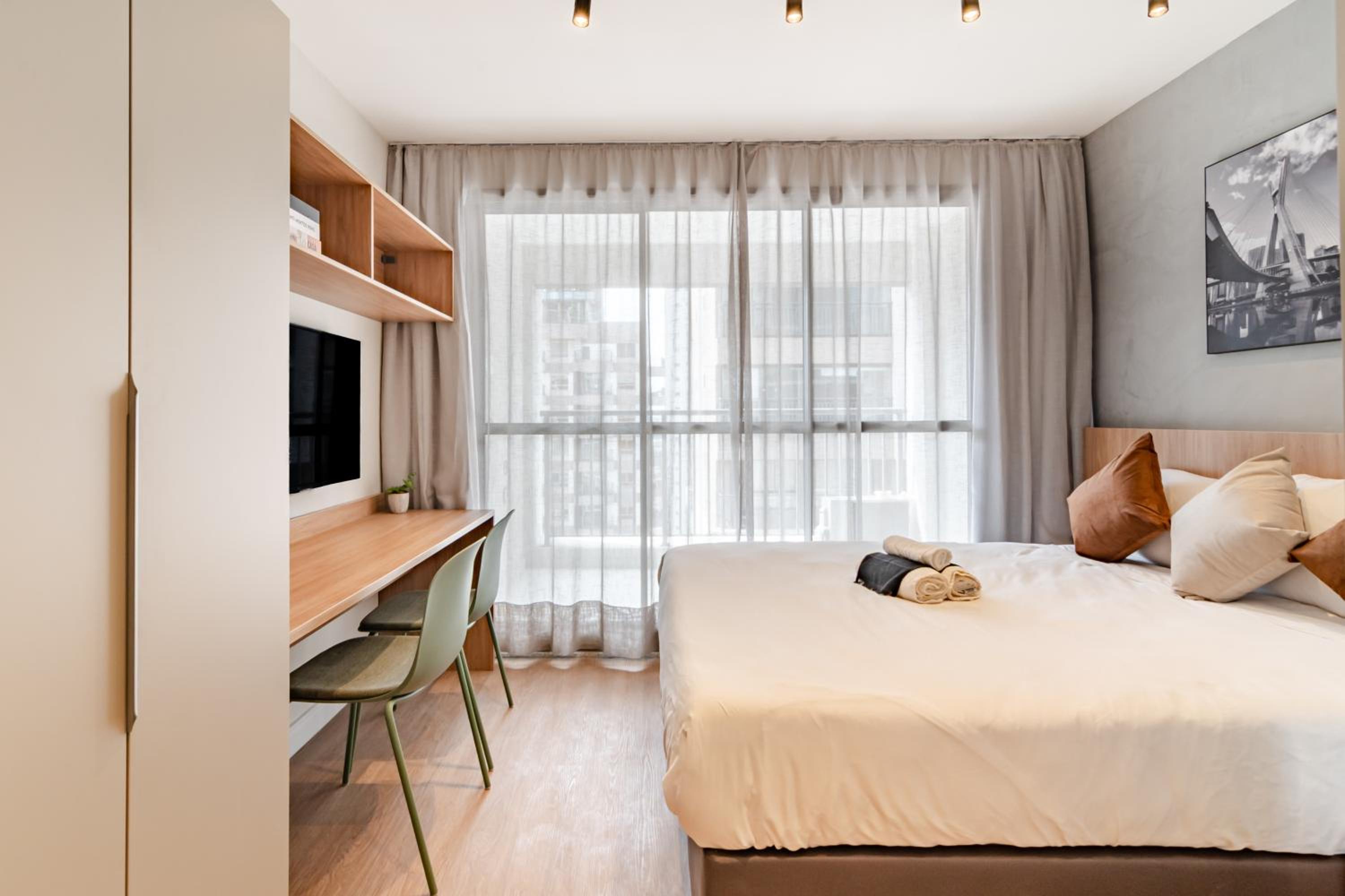 360 The Collection Madalena