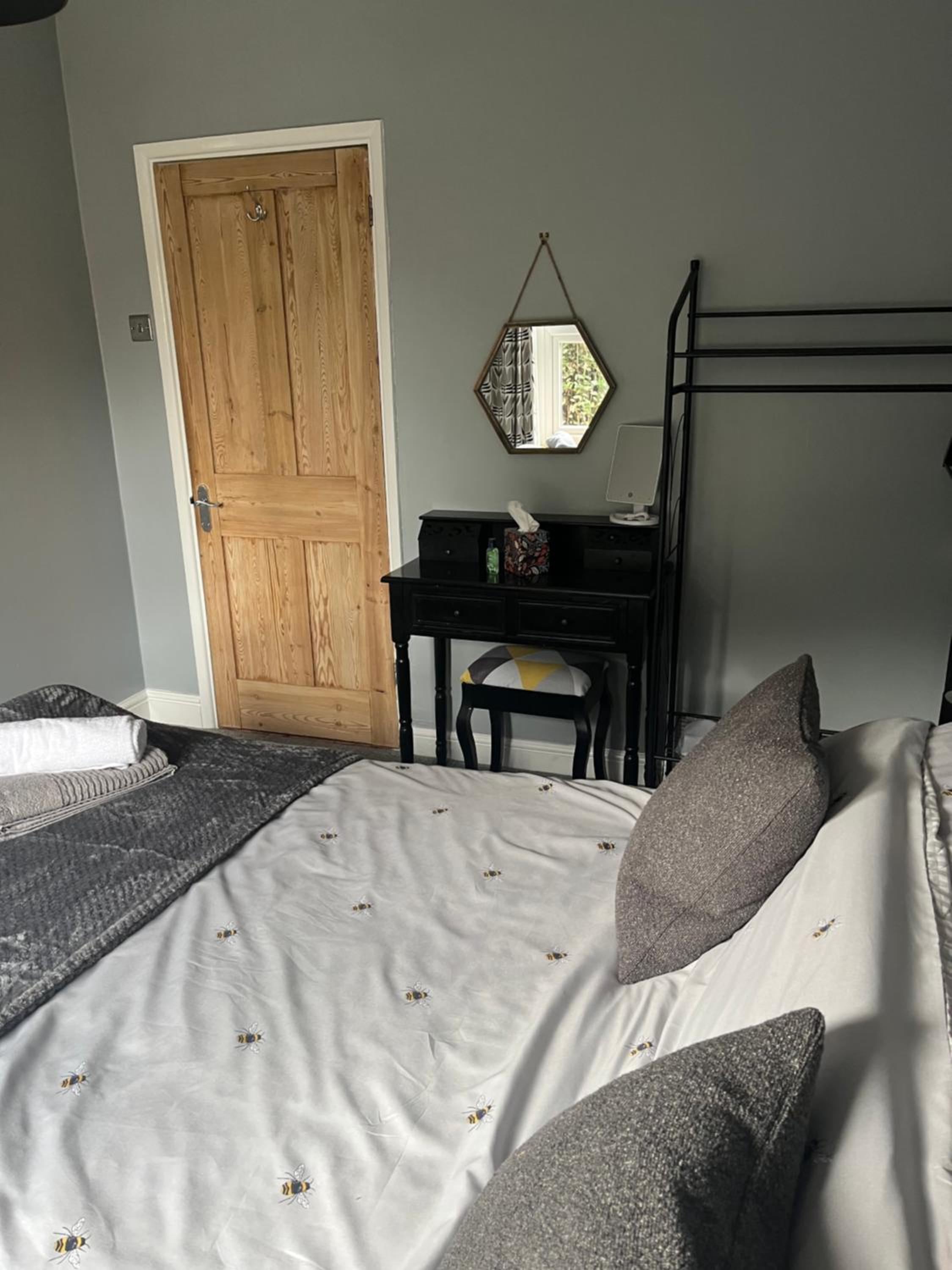 Apartment 288