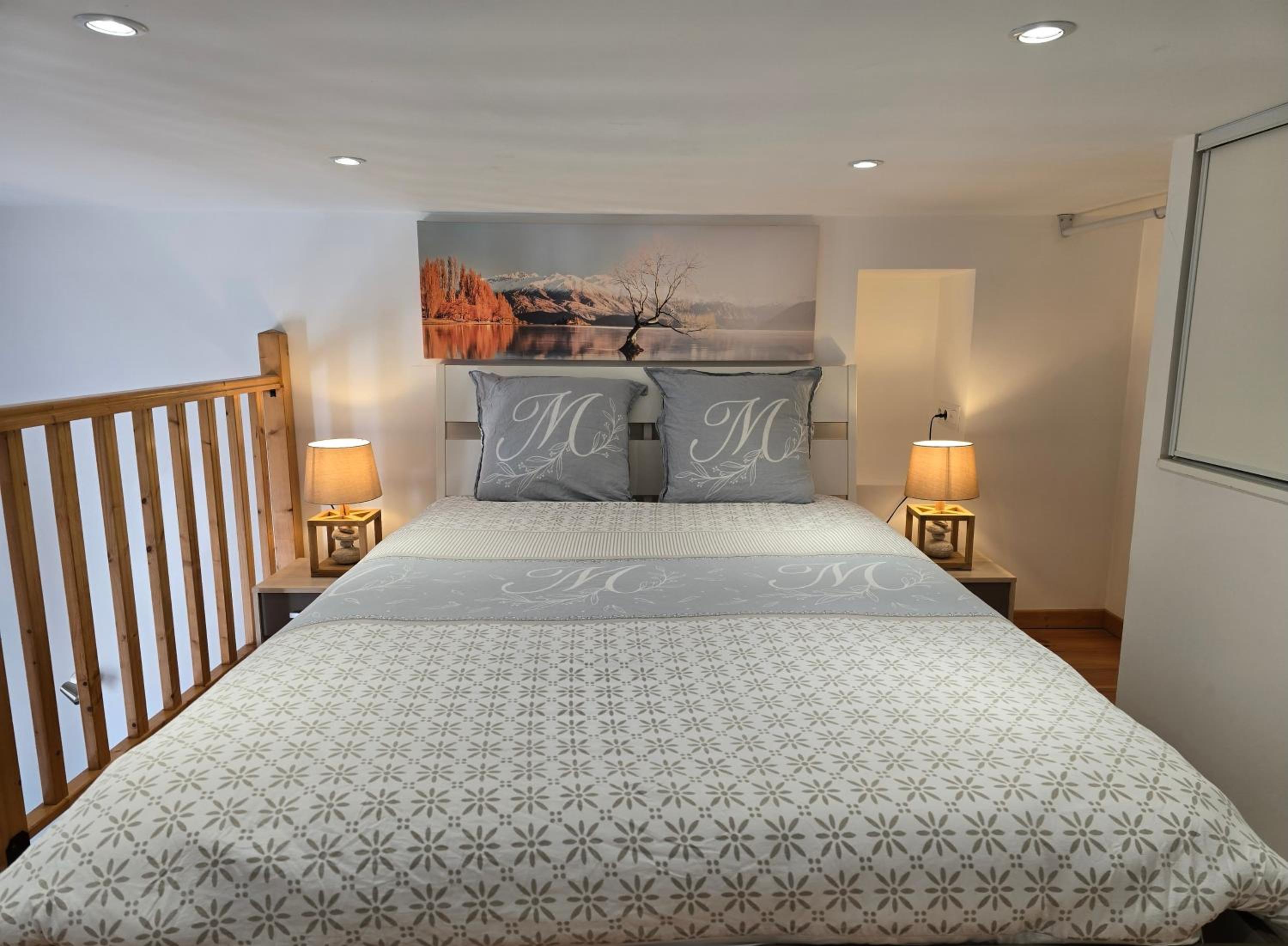 Studio cosy avec mezzanine & parking 2min Walibi