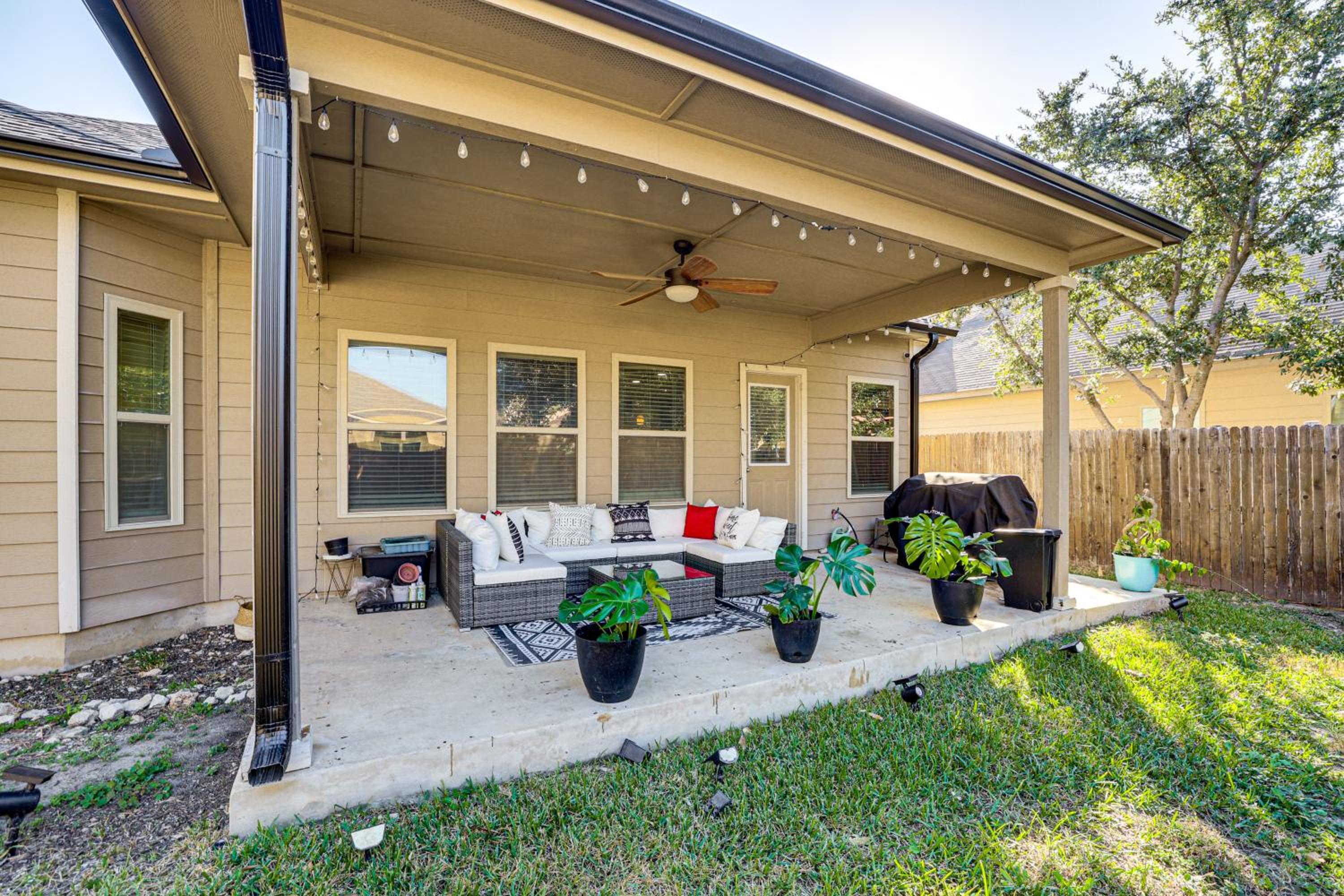 Family Home Cook, Create and Unwind Near Lackland