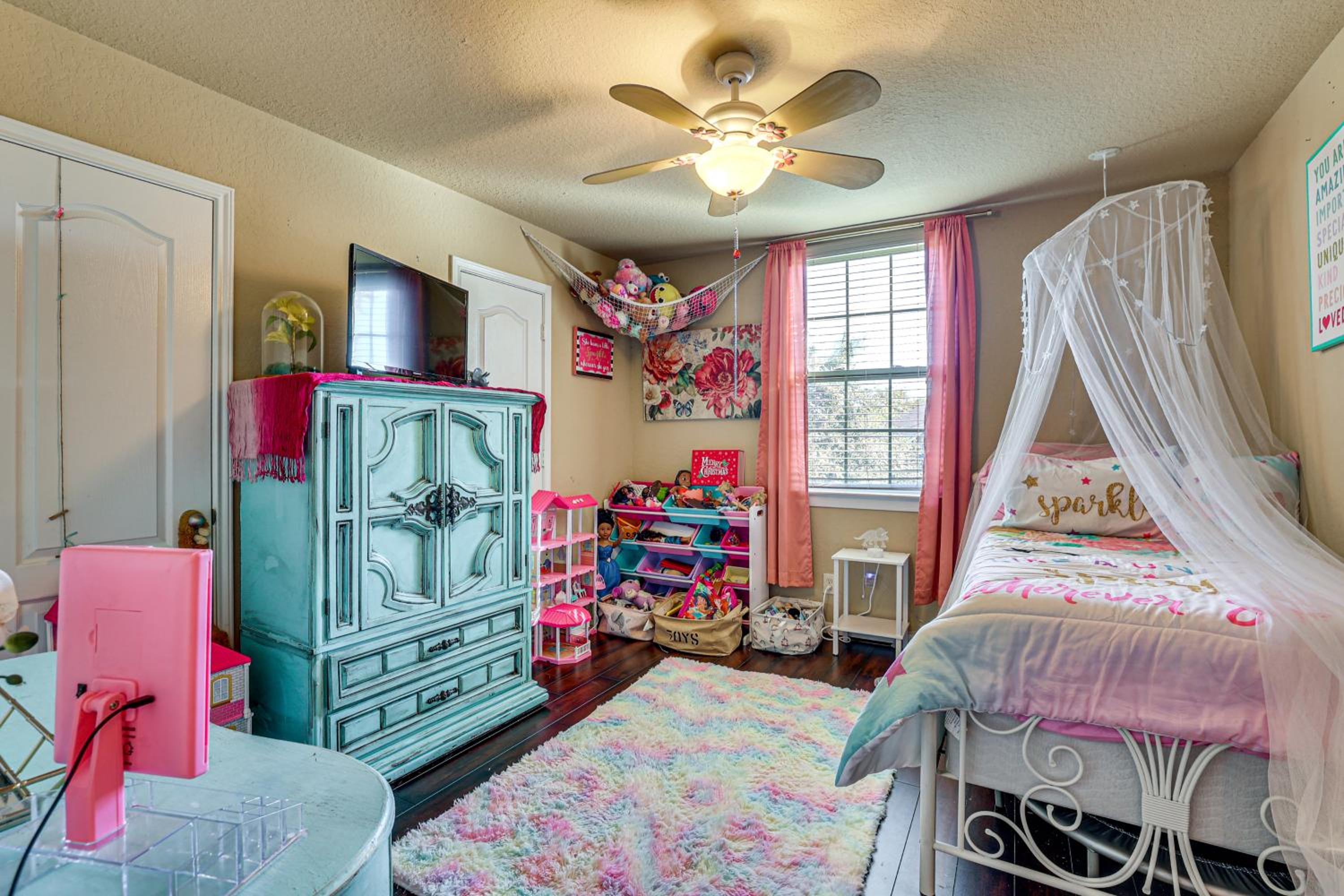Family Home Cook, Create and Unwind Near Lackland