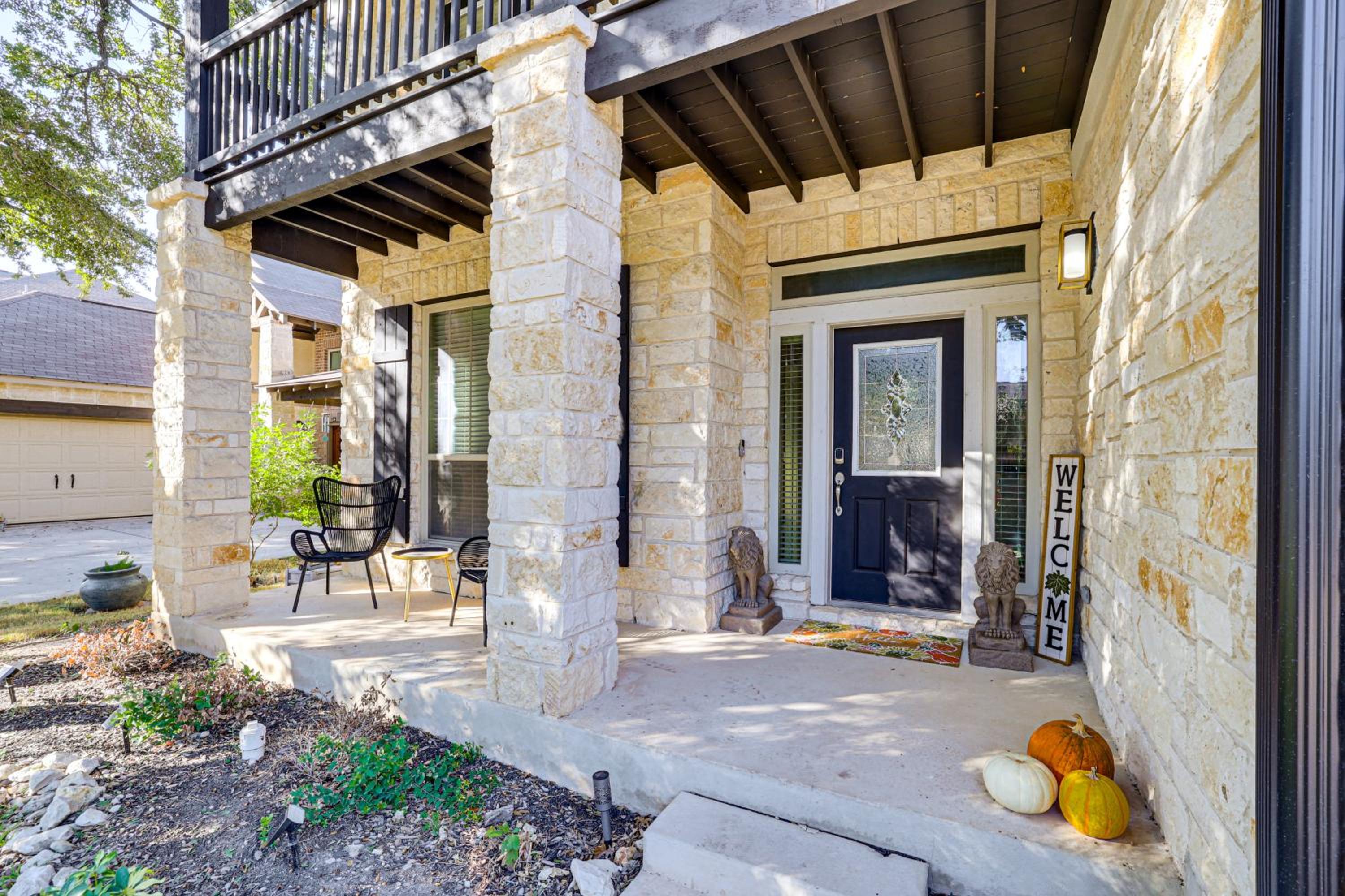 Family Home Cook, Create and Unwind Near Lackland