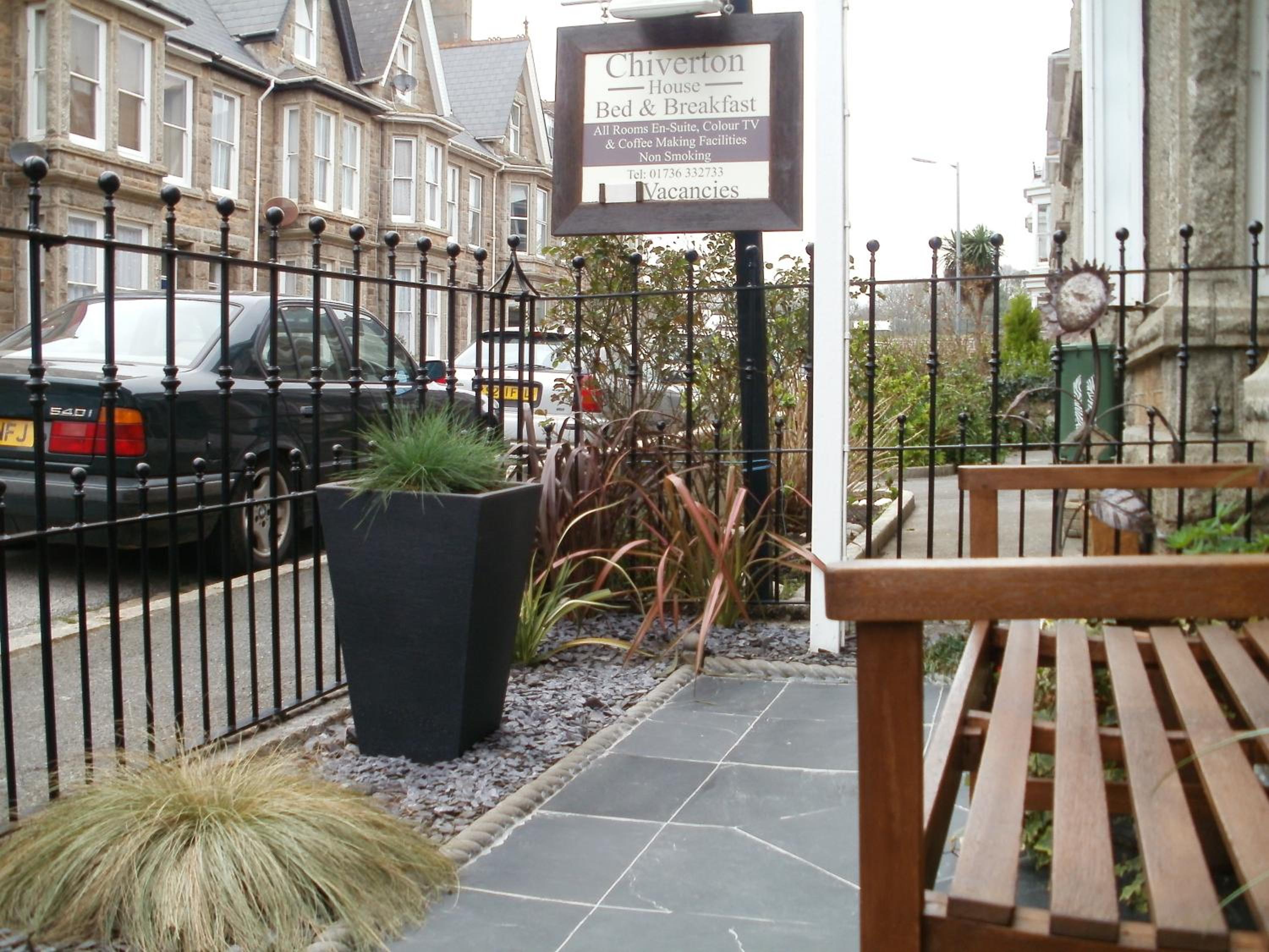 Hotel Chiverton House Guest Accommodation - Image 1