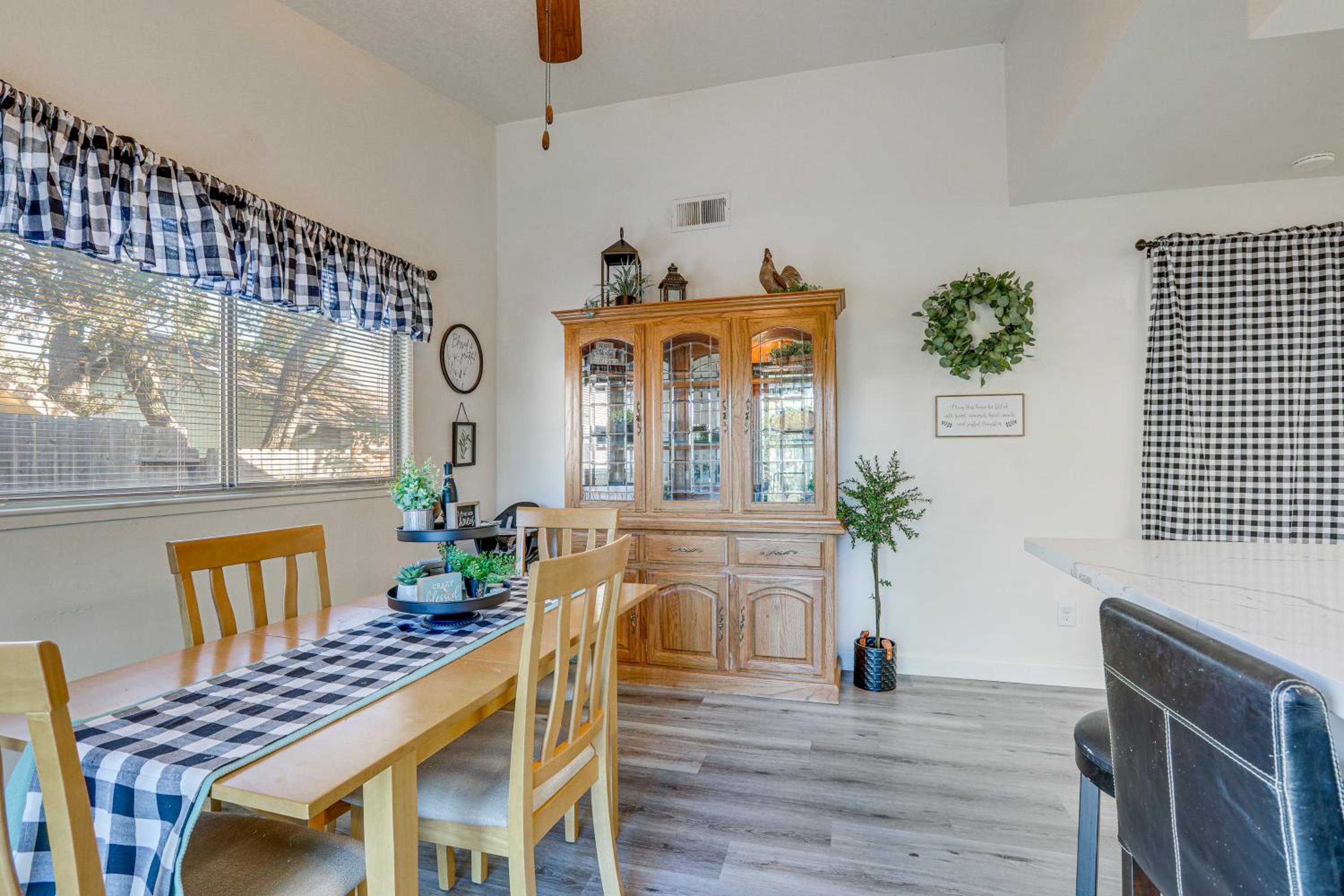 Pet-Friendly Yard! Home 3 Mi to Sky River Casino