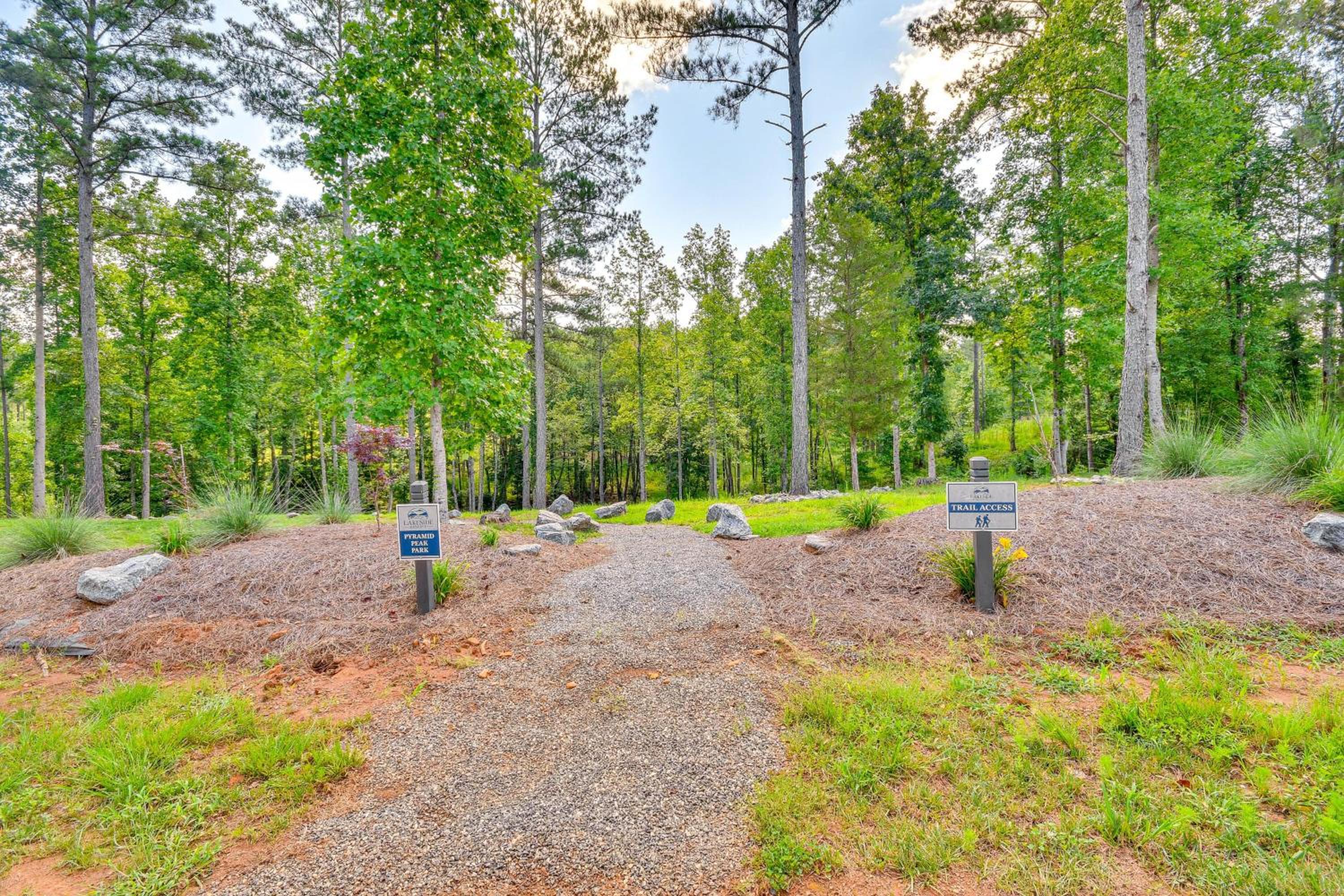 Dock and Game Room Luxe Retreat on Rhodhiss Lake!