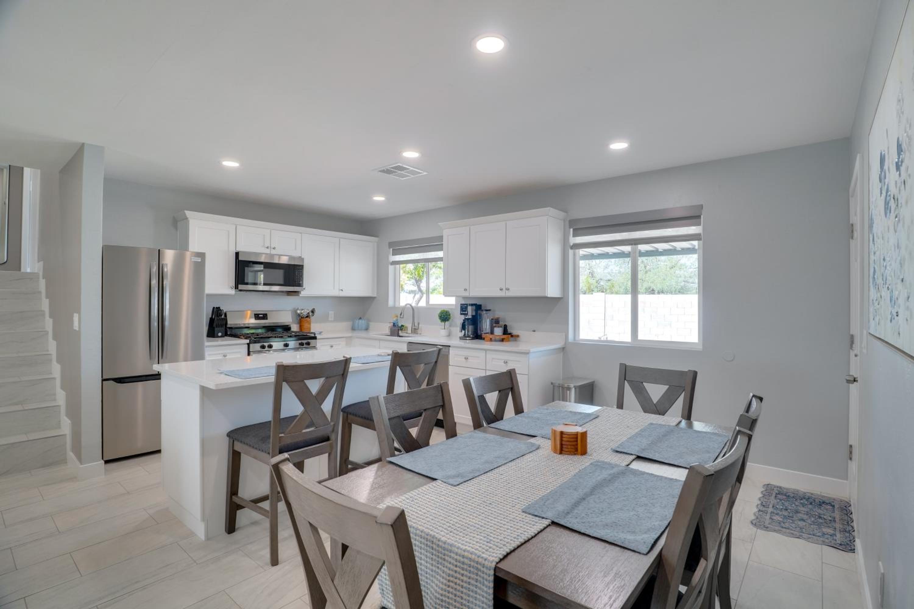 6 Mi to Saguaro Natl Park! Family Home with Patio