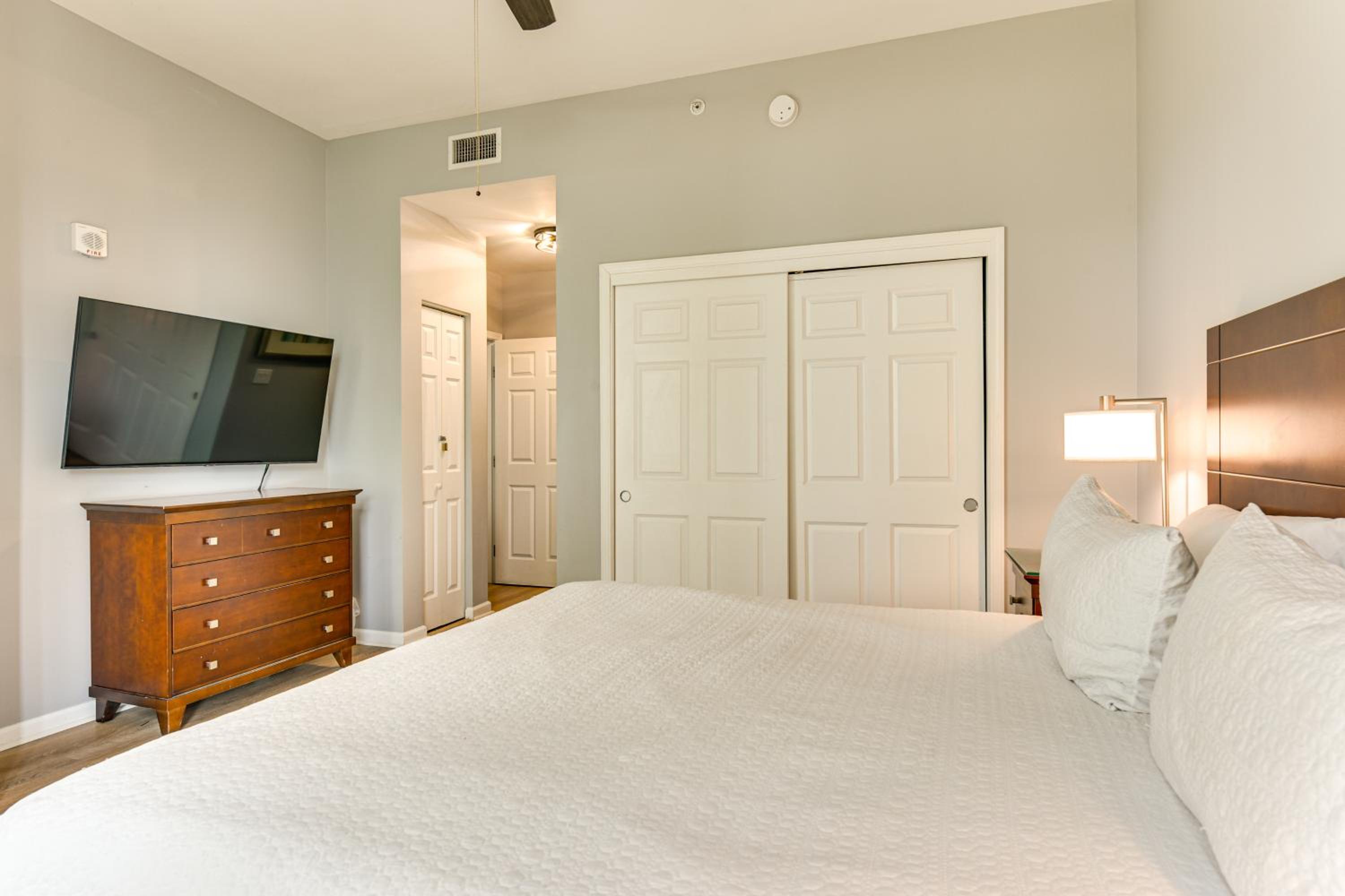 1 Mi to Beach! Resort Retreat with Pool in Destin