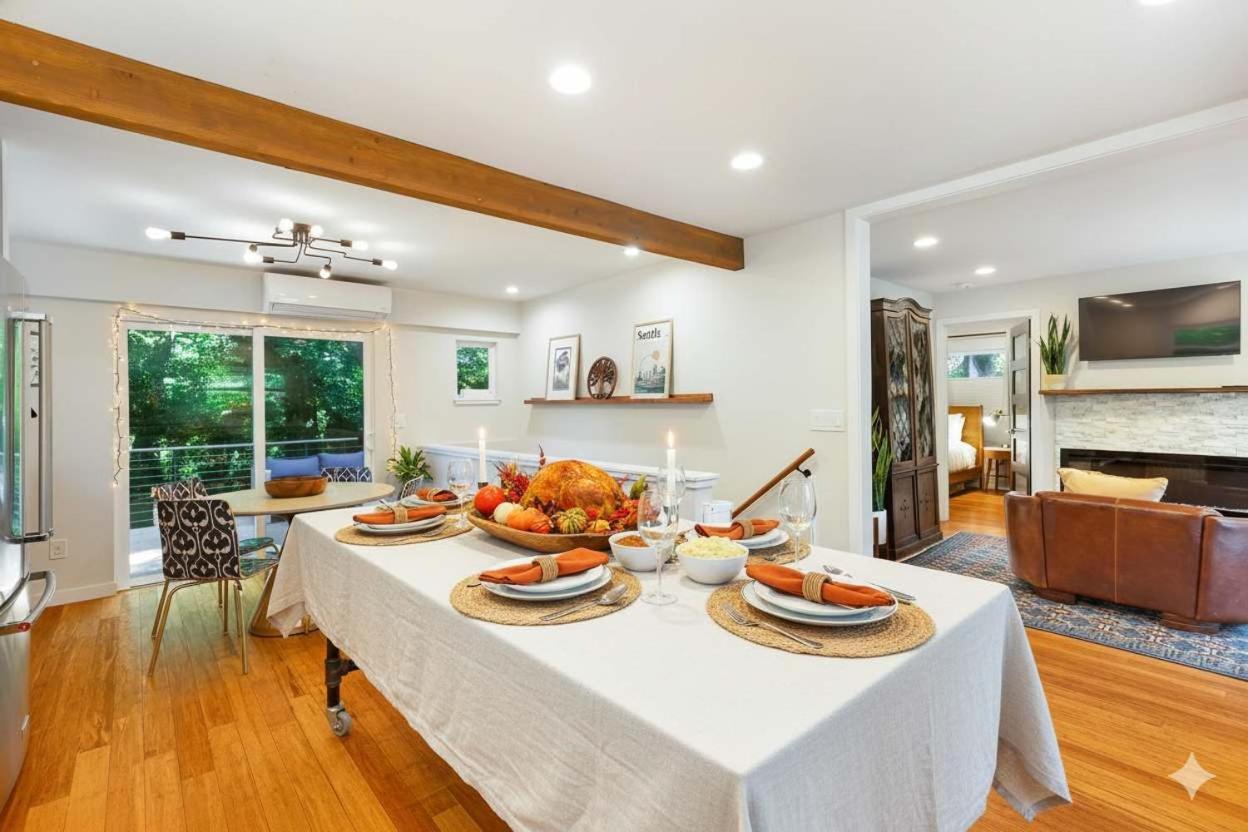 3BD Remodeled Home Near Beach