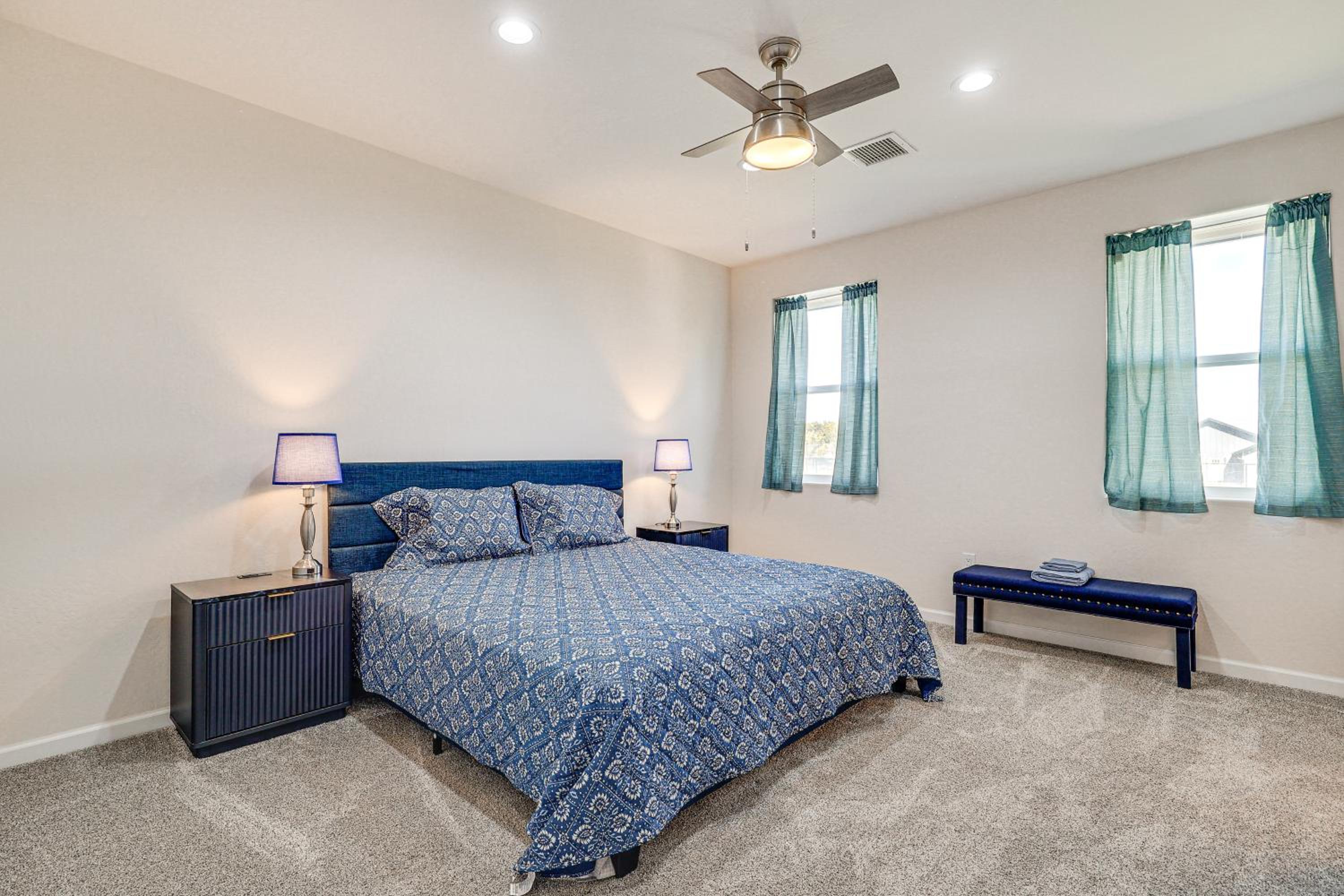 Hike and Ski! Home with Dog-Friendly Yard in Eagar