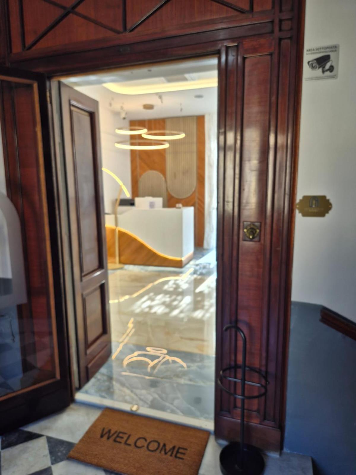 Arco Boutique Rooms