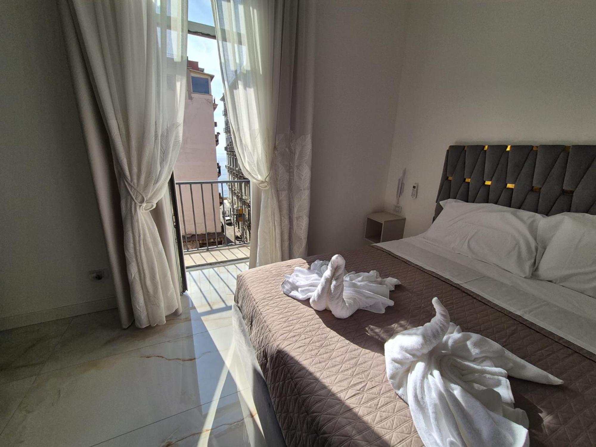 Arco Boutique Rooms