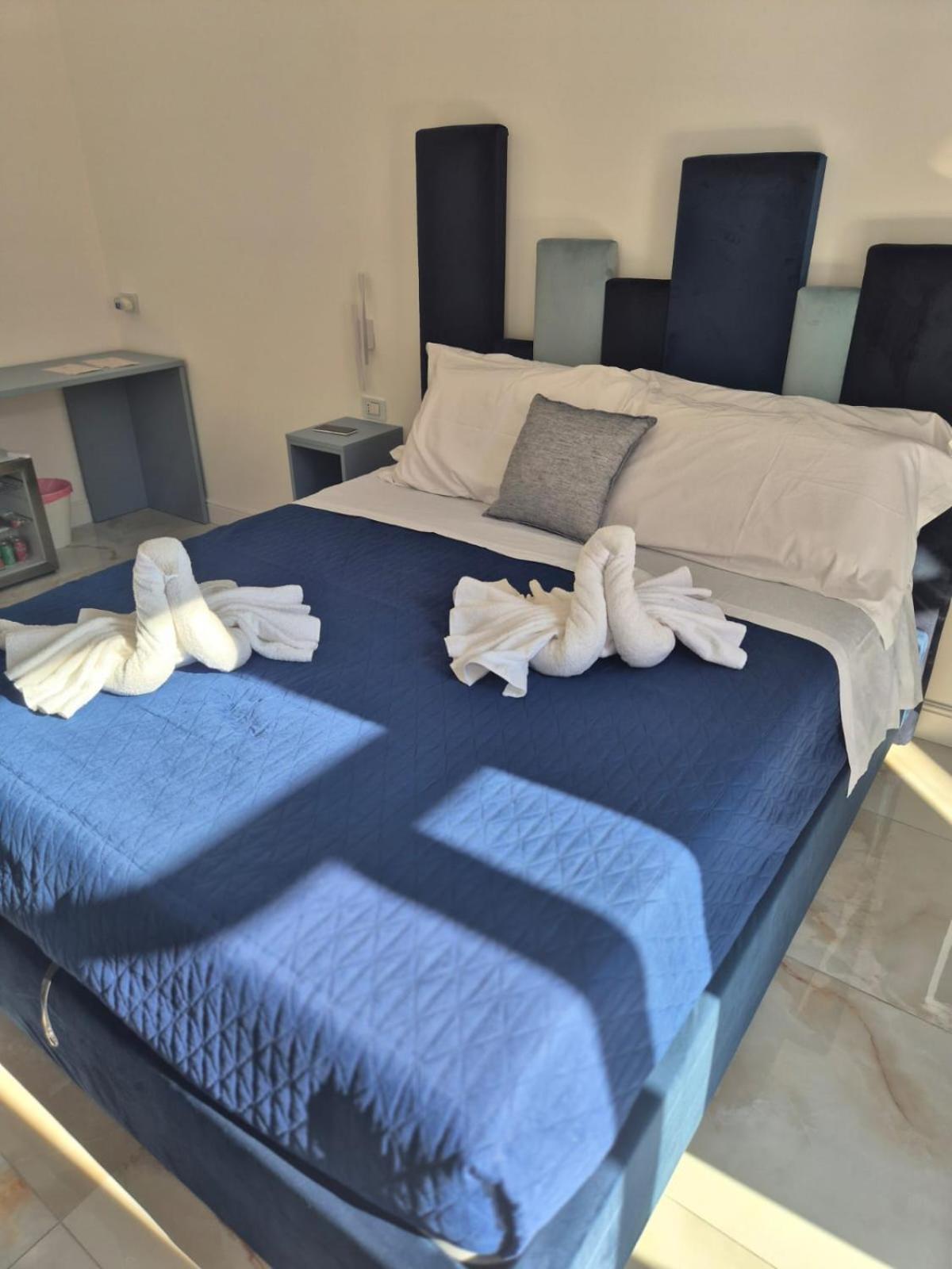 Arco Boutique Rooms