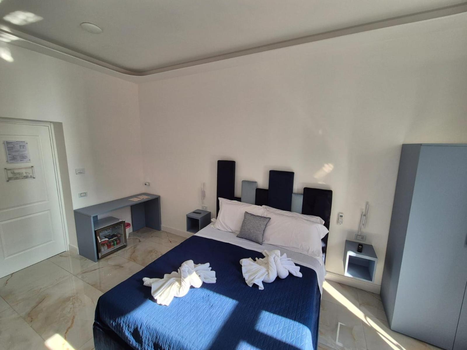 Arco Boutique Rooms