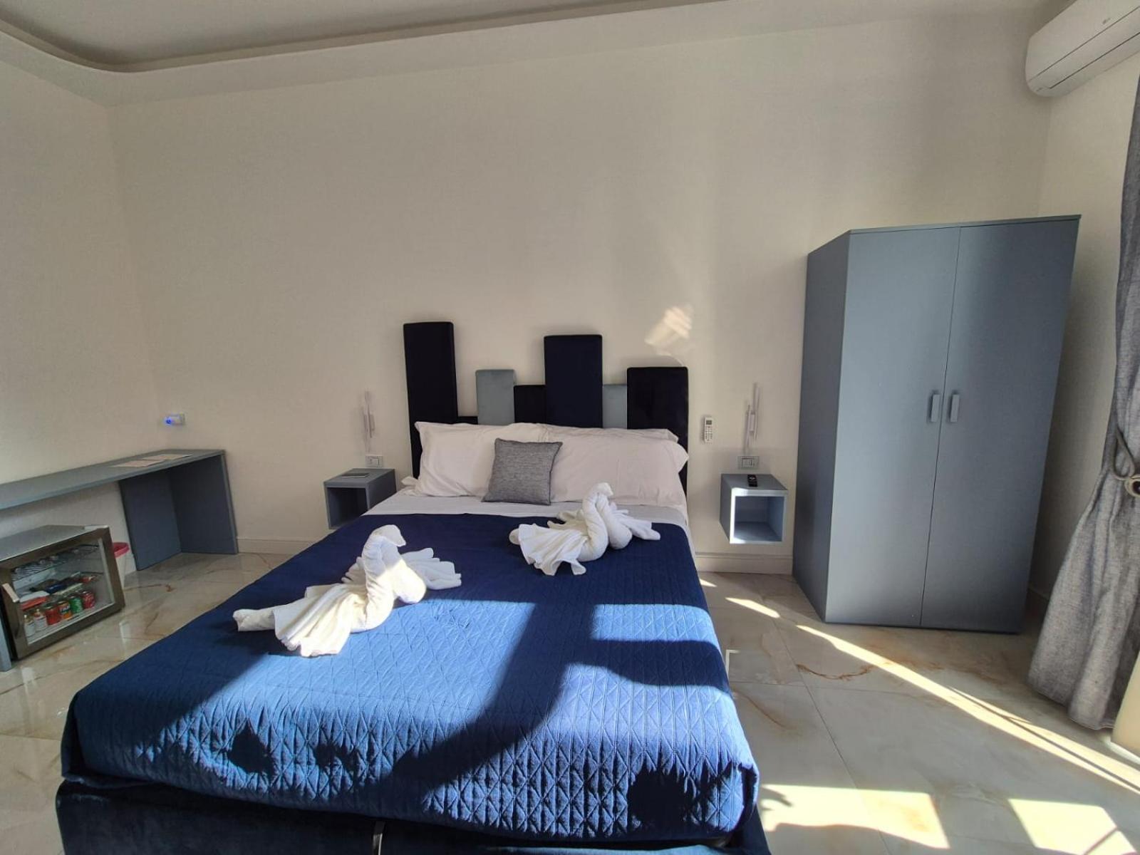 Arco Boutique Rooms