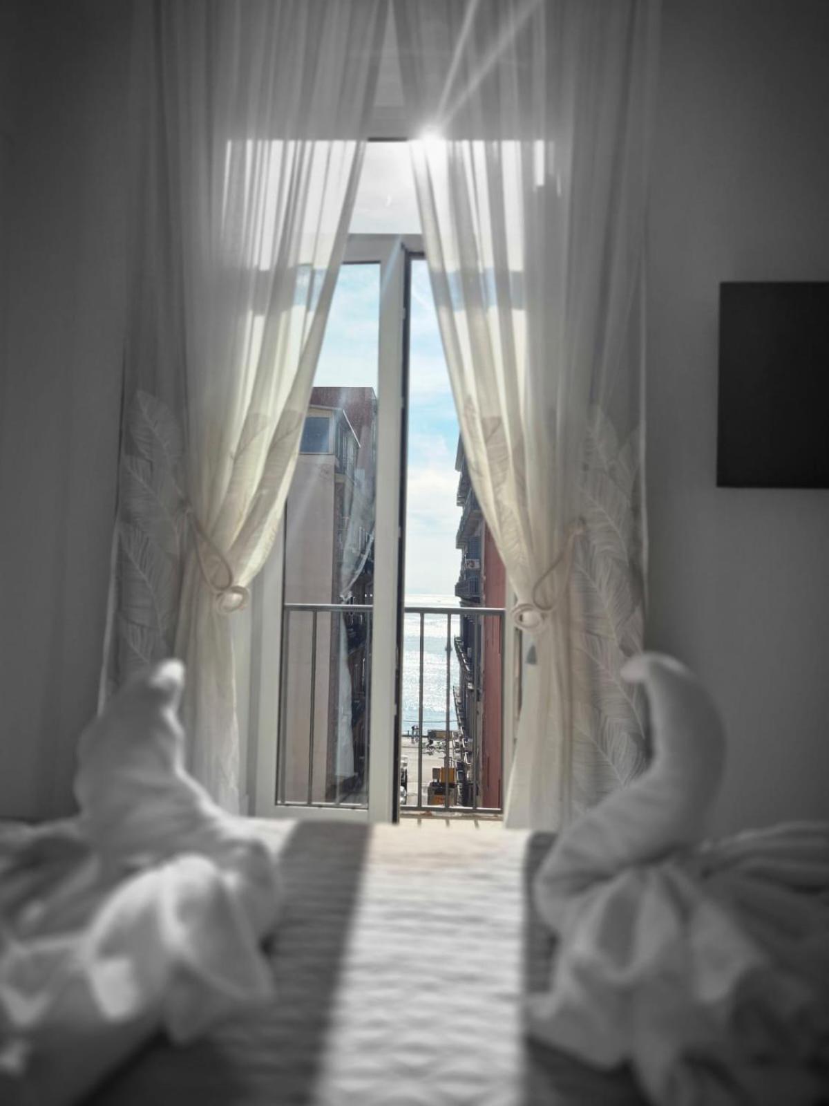 Arco Boutique Rooms