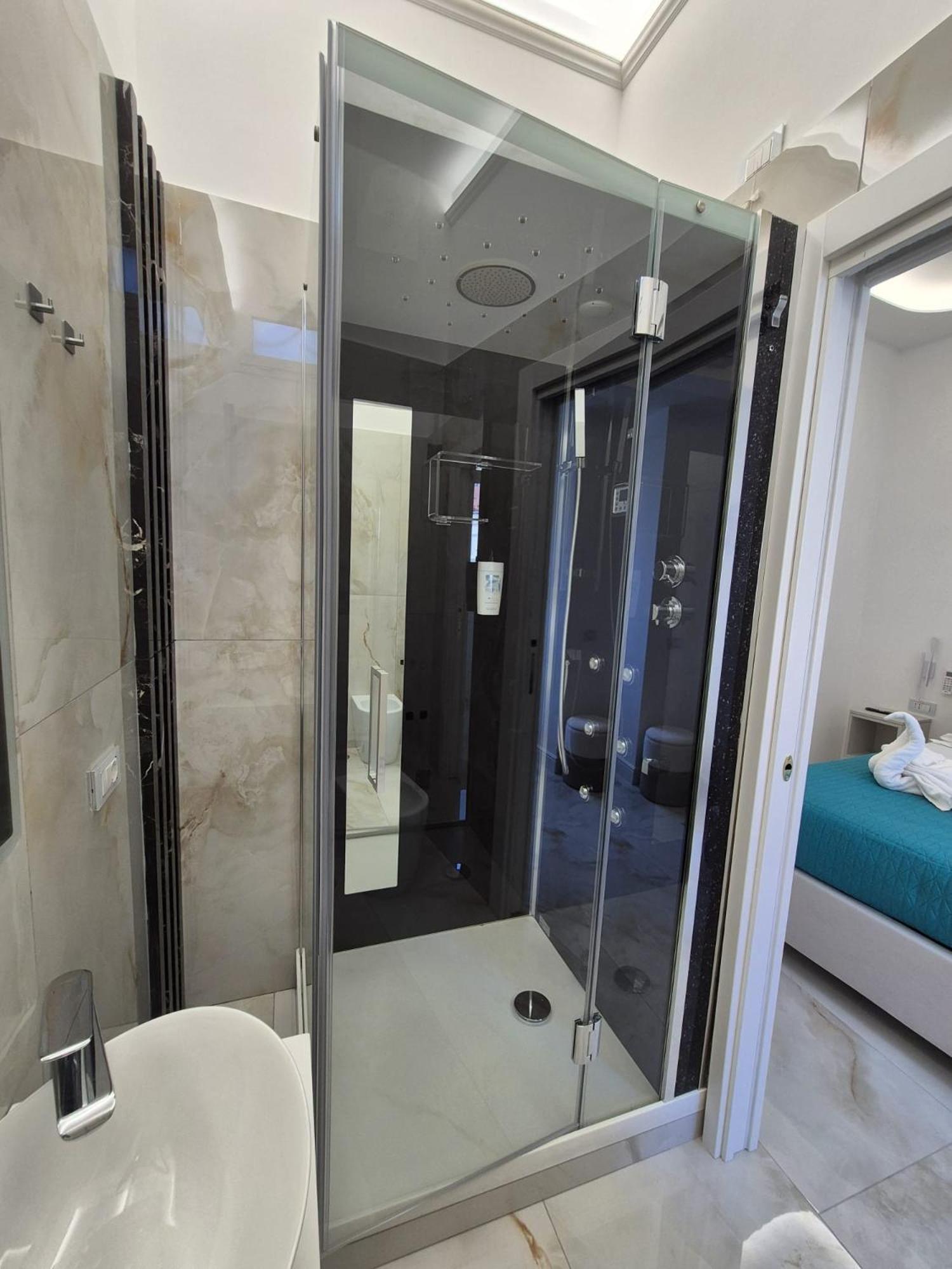 Arco Boutique Rooms