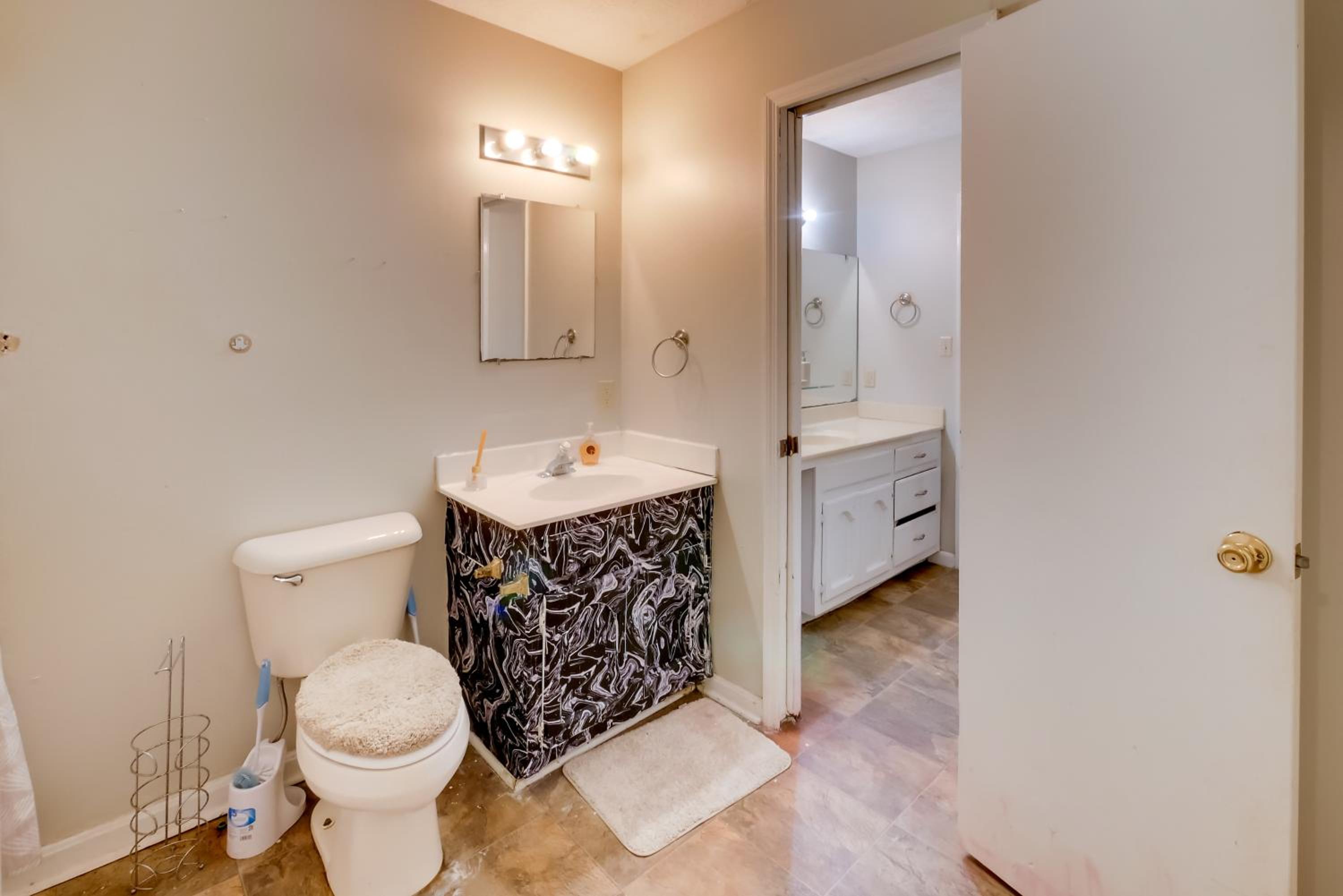 3 Mi to AFB WFH-Friendly Hub in Warner Robins!