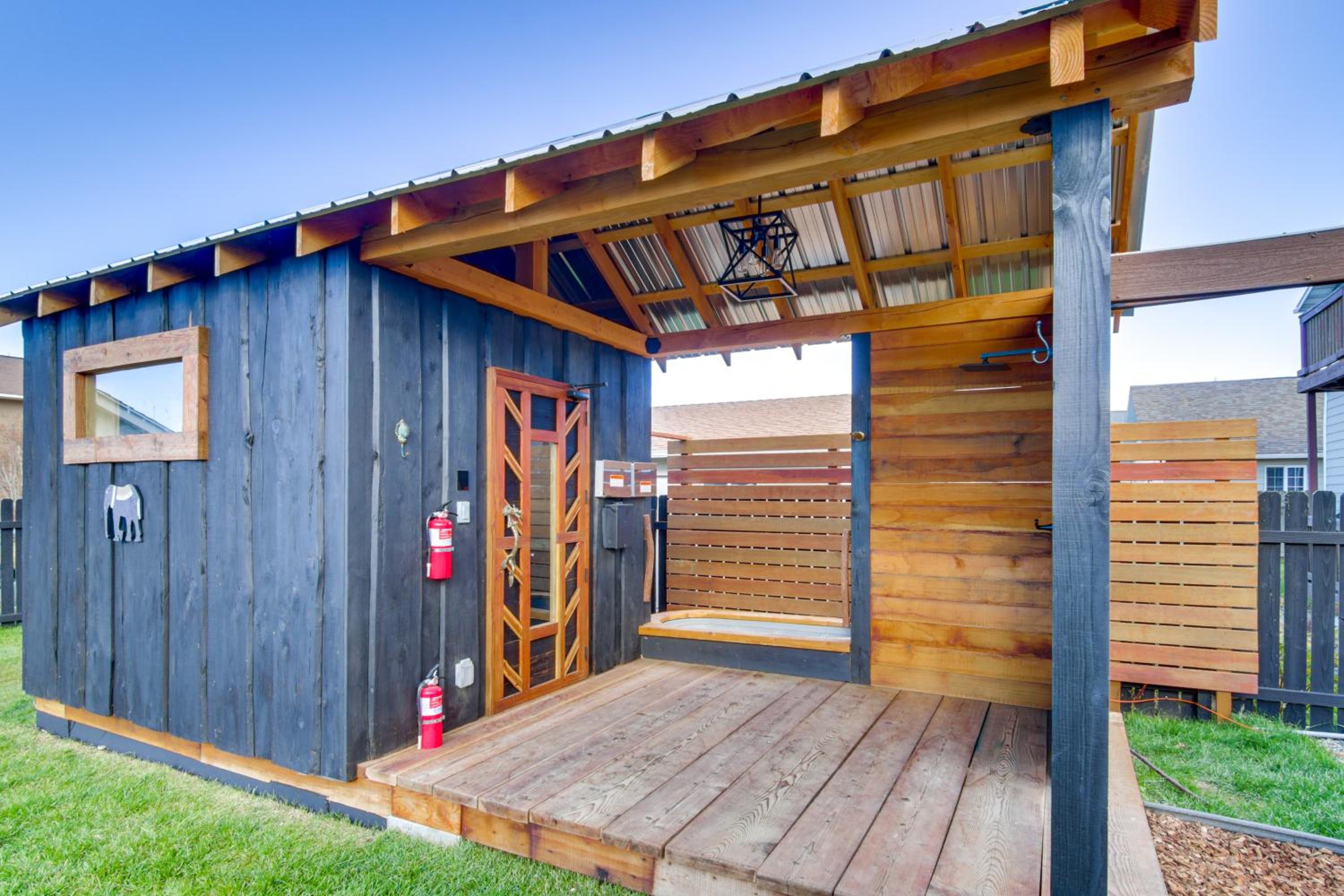 12 Mi to Bozeman Duplex with Sauna and Yard