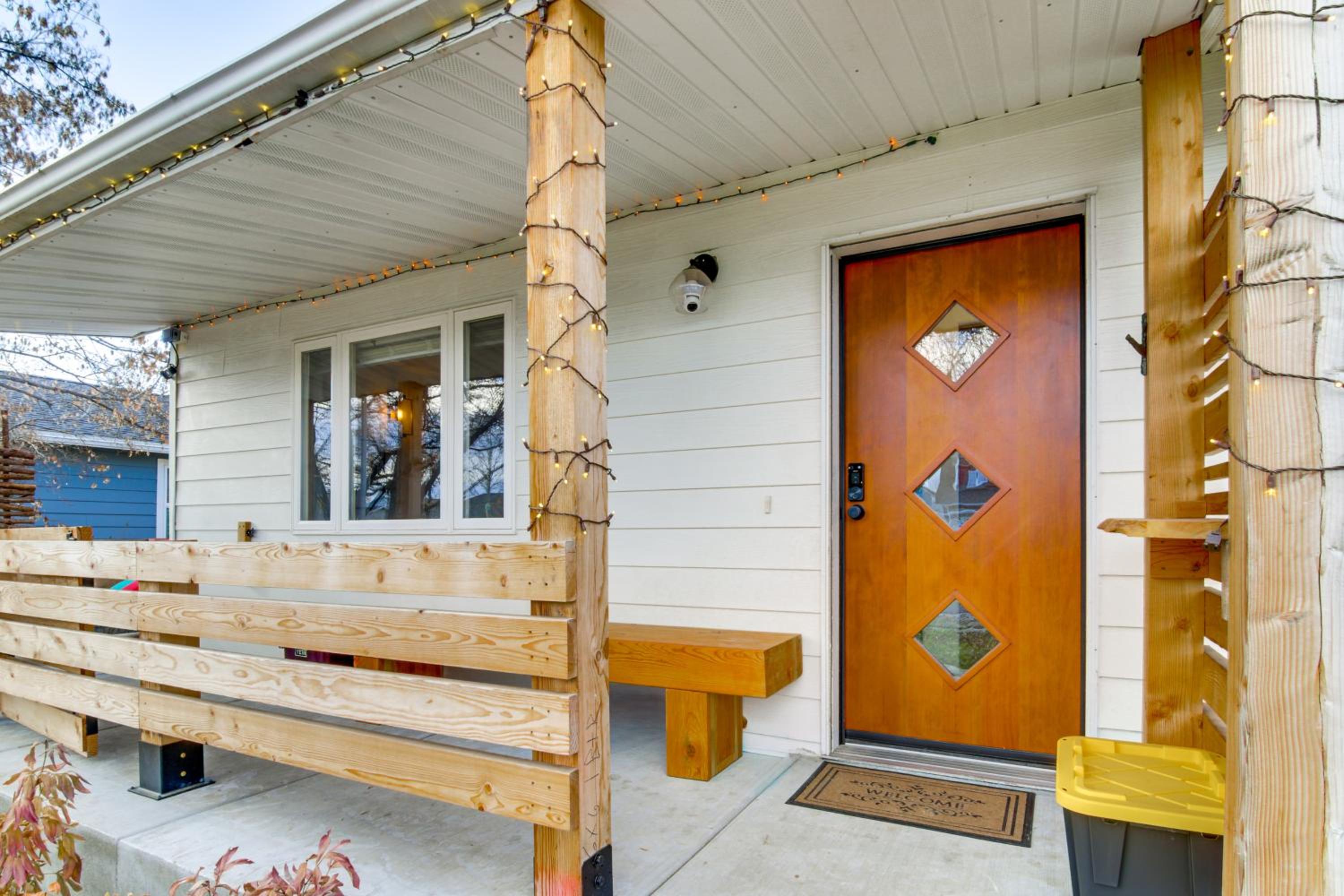 12 Mi to Bozeman Duplex with Sauna and Yard