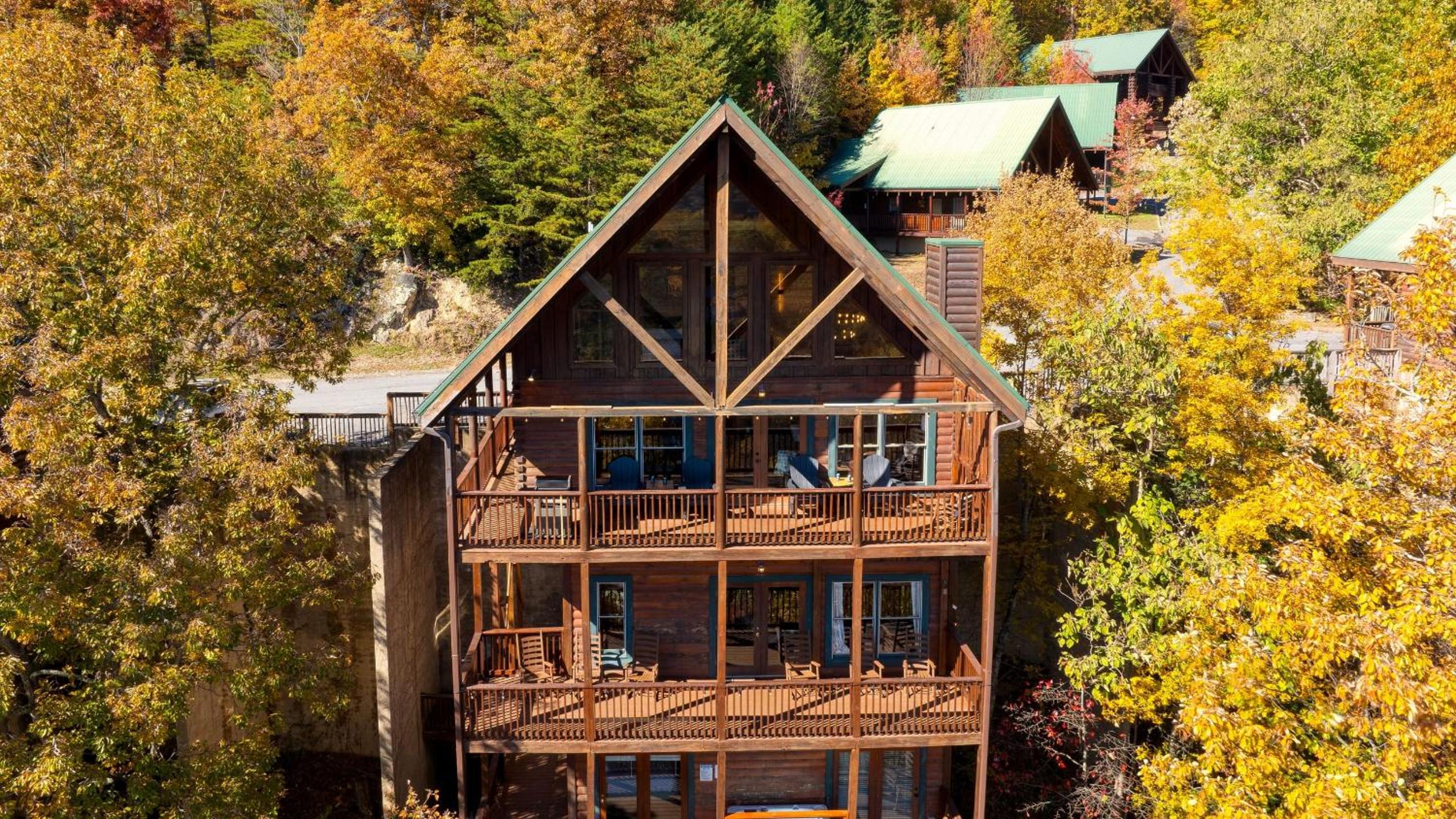 Game Room Hot Tub 3 Decks w Smoky Mountain Views Raccon Ridge by AvantStay