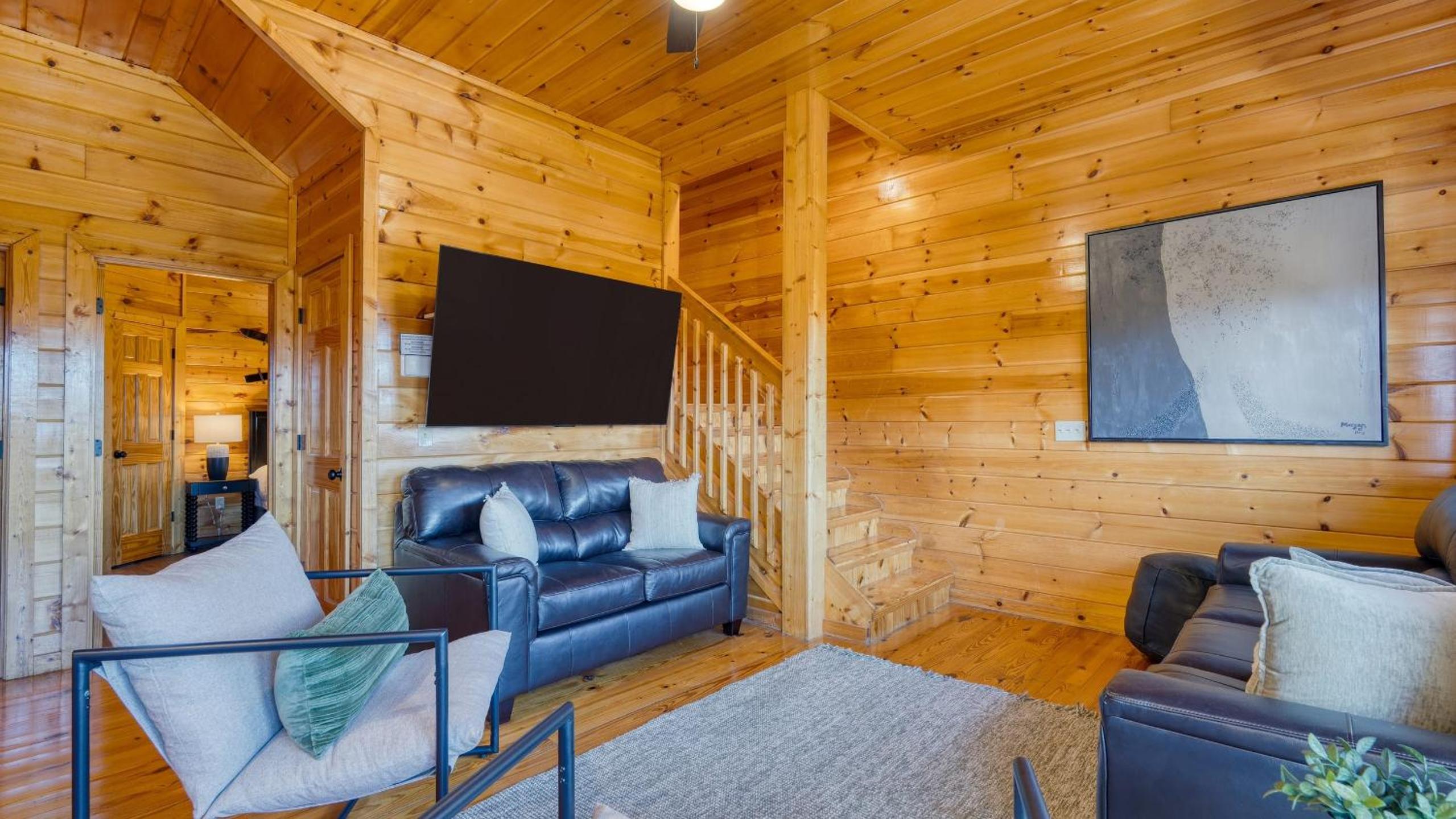 Game Room Hot Tub 3 Decks w Smoky Mountain Views Raccon Ridge by AvantStay